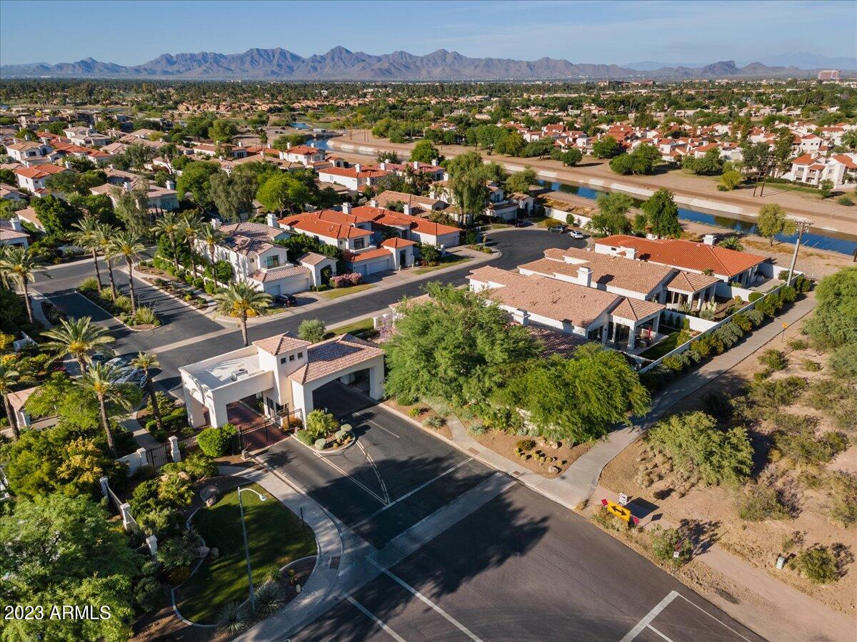 7600 Lincoln - Residential