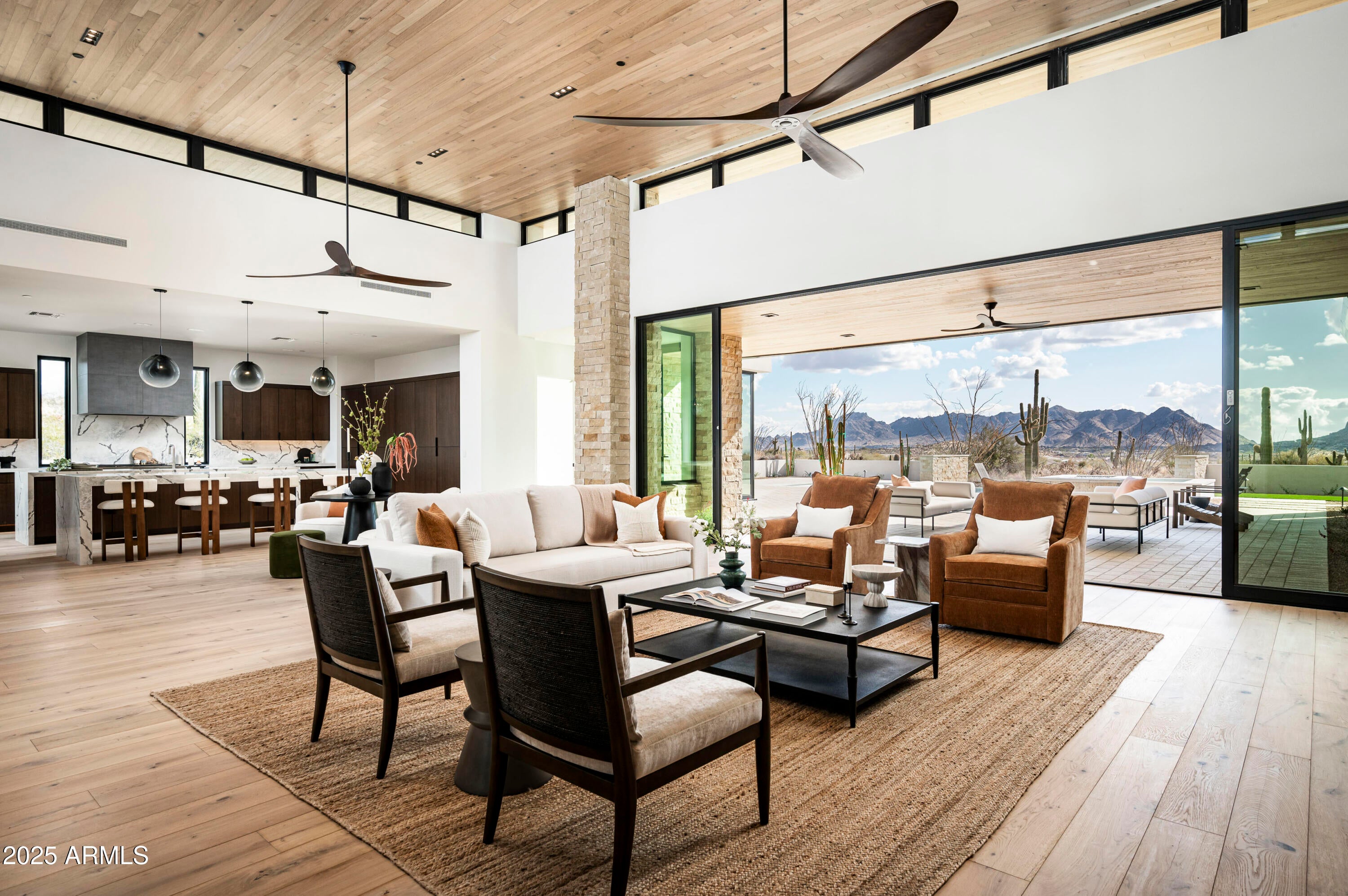GOLDIE BROWN PINNACLE PEAK RANCH - Residential