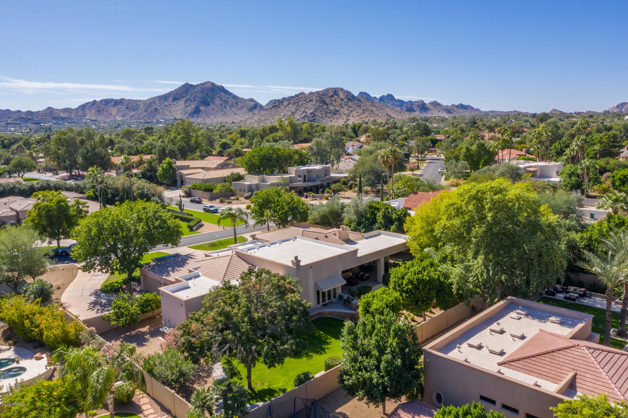 PARADISE ESTATES MCR 405-39 LOT 18 - Residential