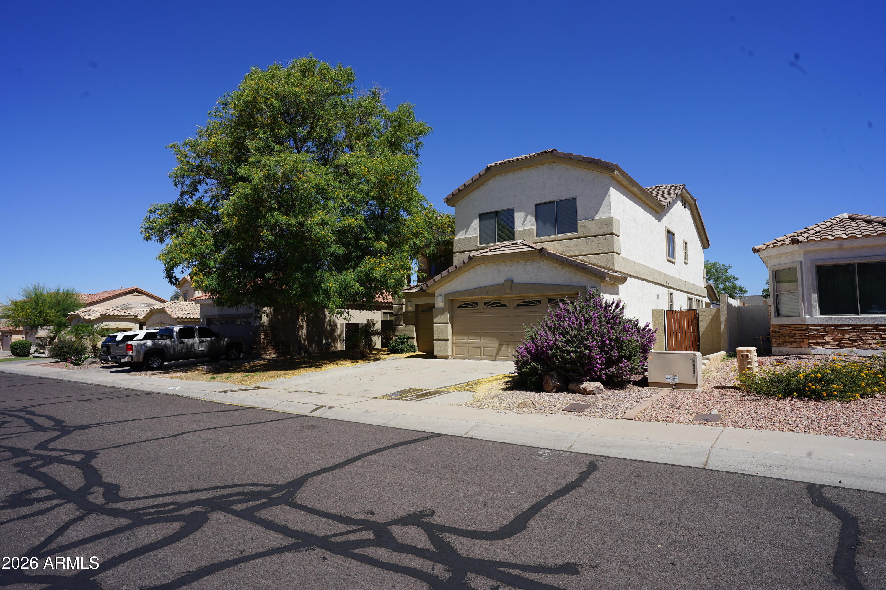 DREAMING SUMMIT UNIT 1 AMD - Residential