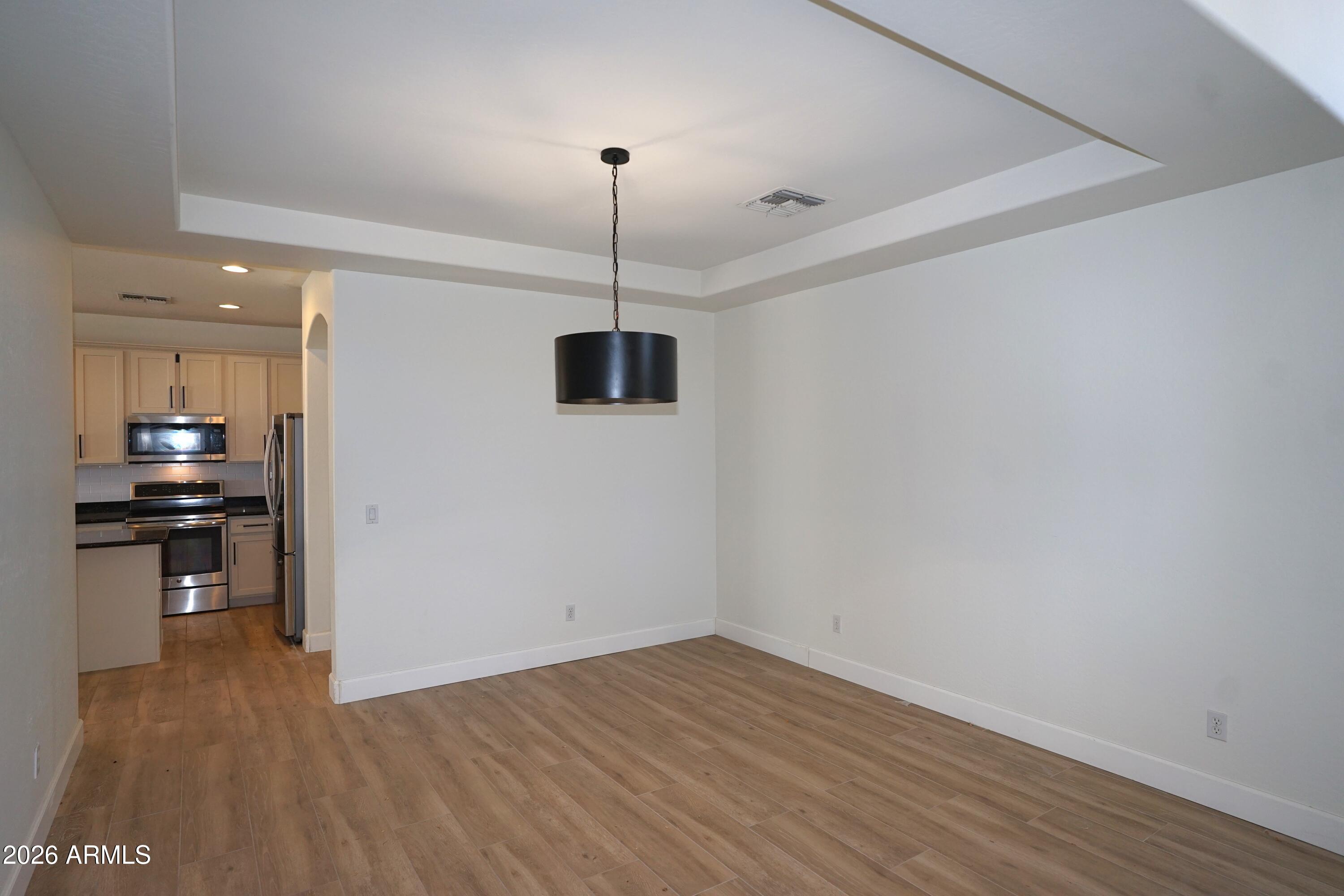 DREAMING SUMMIT UNIT 1 AMD - Residential