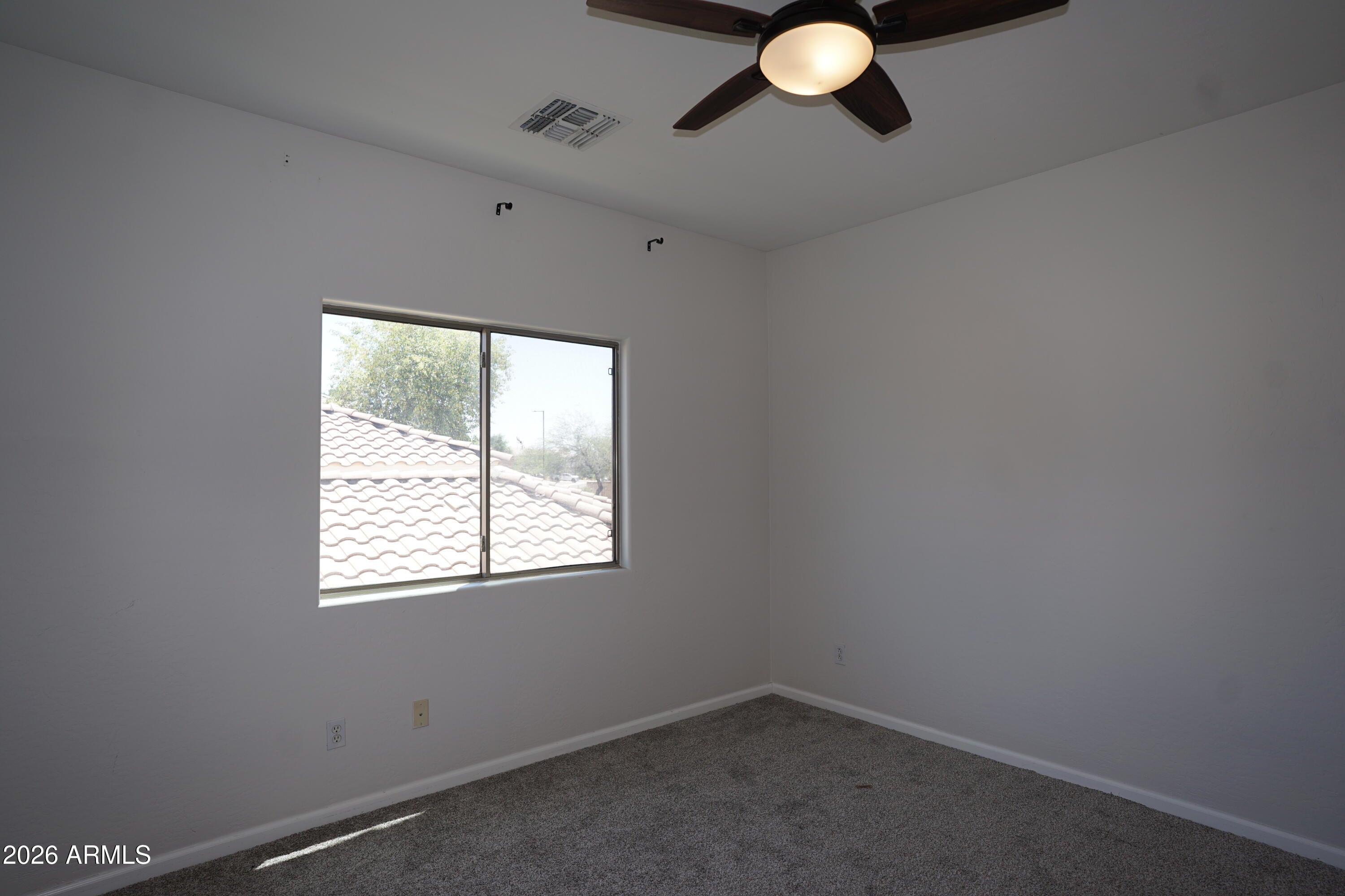 DREAMING SUMMIT UNIT 1 AMD - Residential