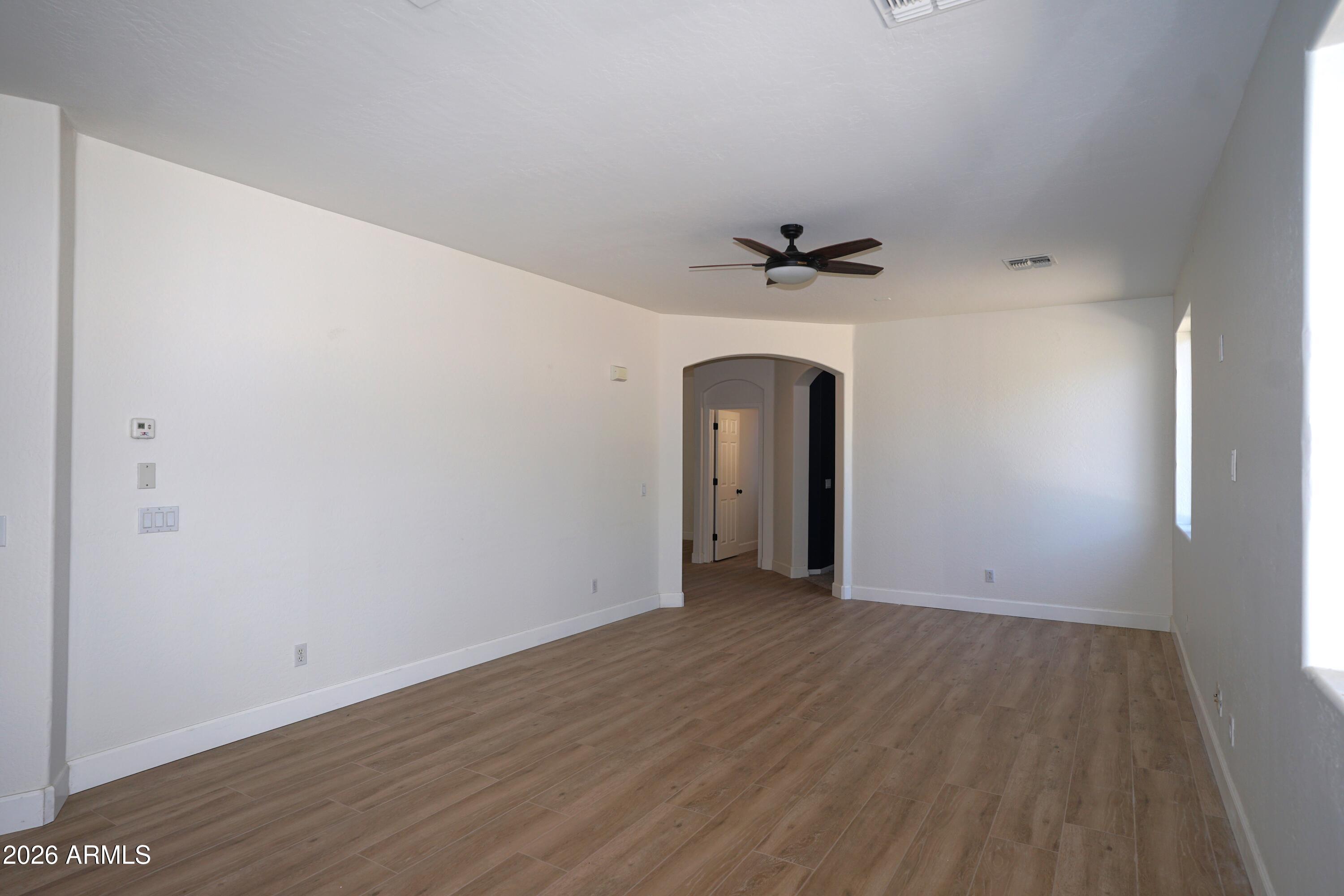 DREAMING SUMMIT UNIT 1 AMD - Residential