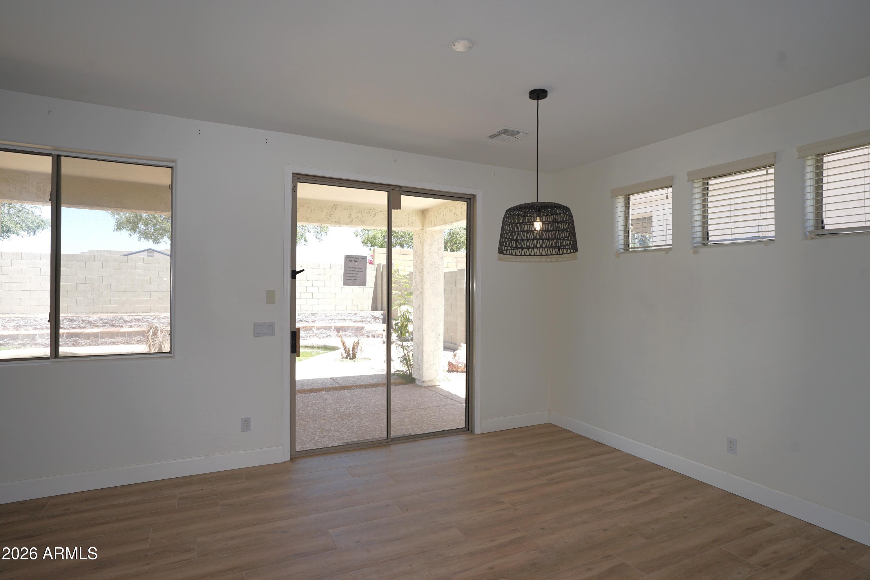 DREAMING SUMMIT UNIT 1 AMD - Residential
