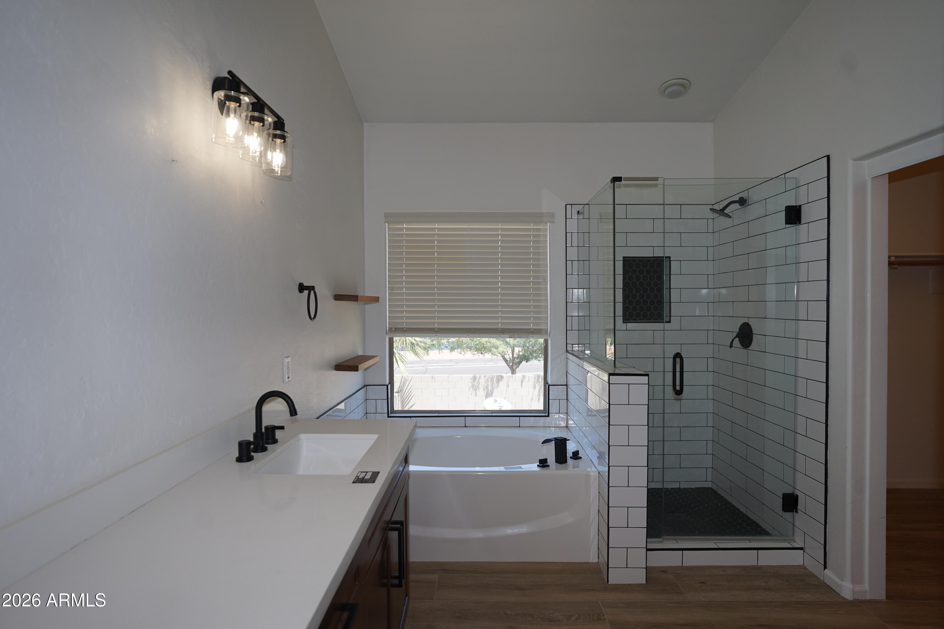 DREAMING SUMMIT UNIT 1 AMD - Residential