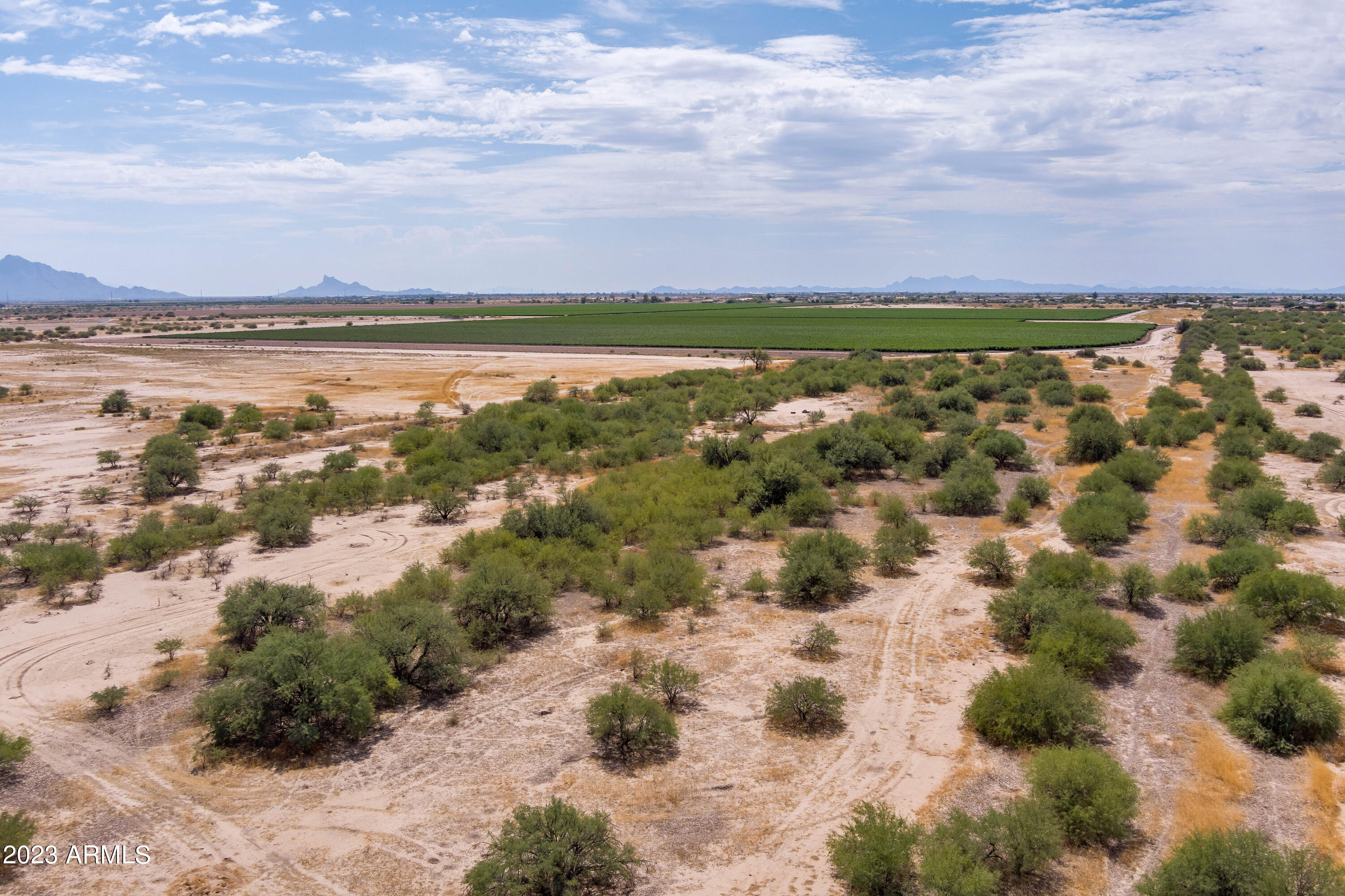 TOLTEC/ARIZONA VALLEY UNIT SIXTEEN - Land