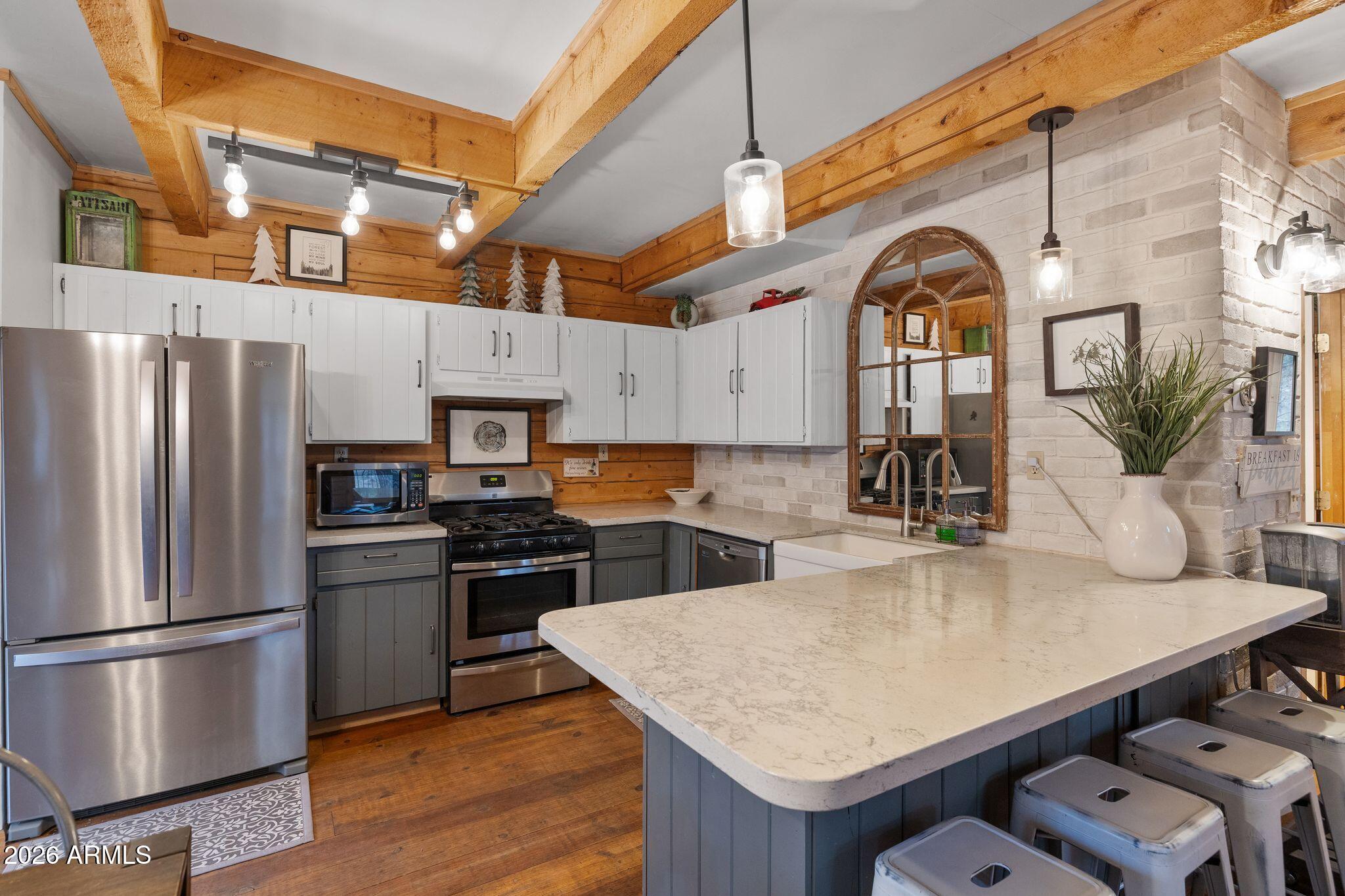 LOBA ESTATES - Residential