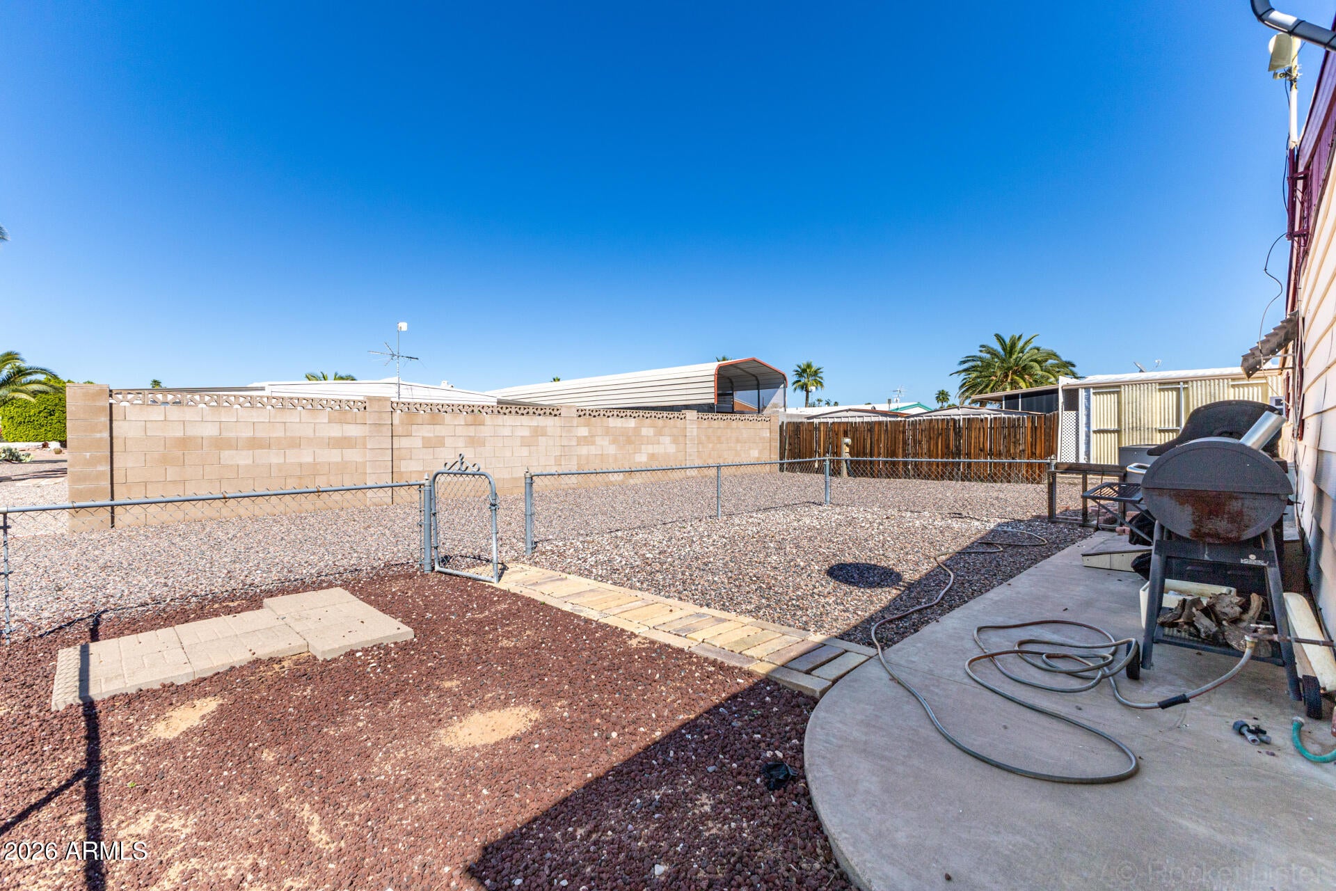 MESA EAST UNIT 2 - Residential