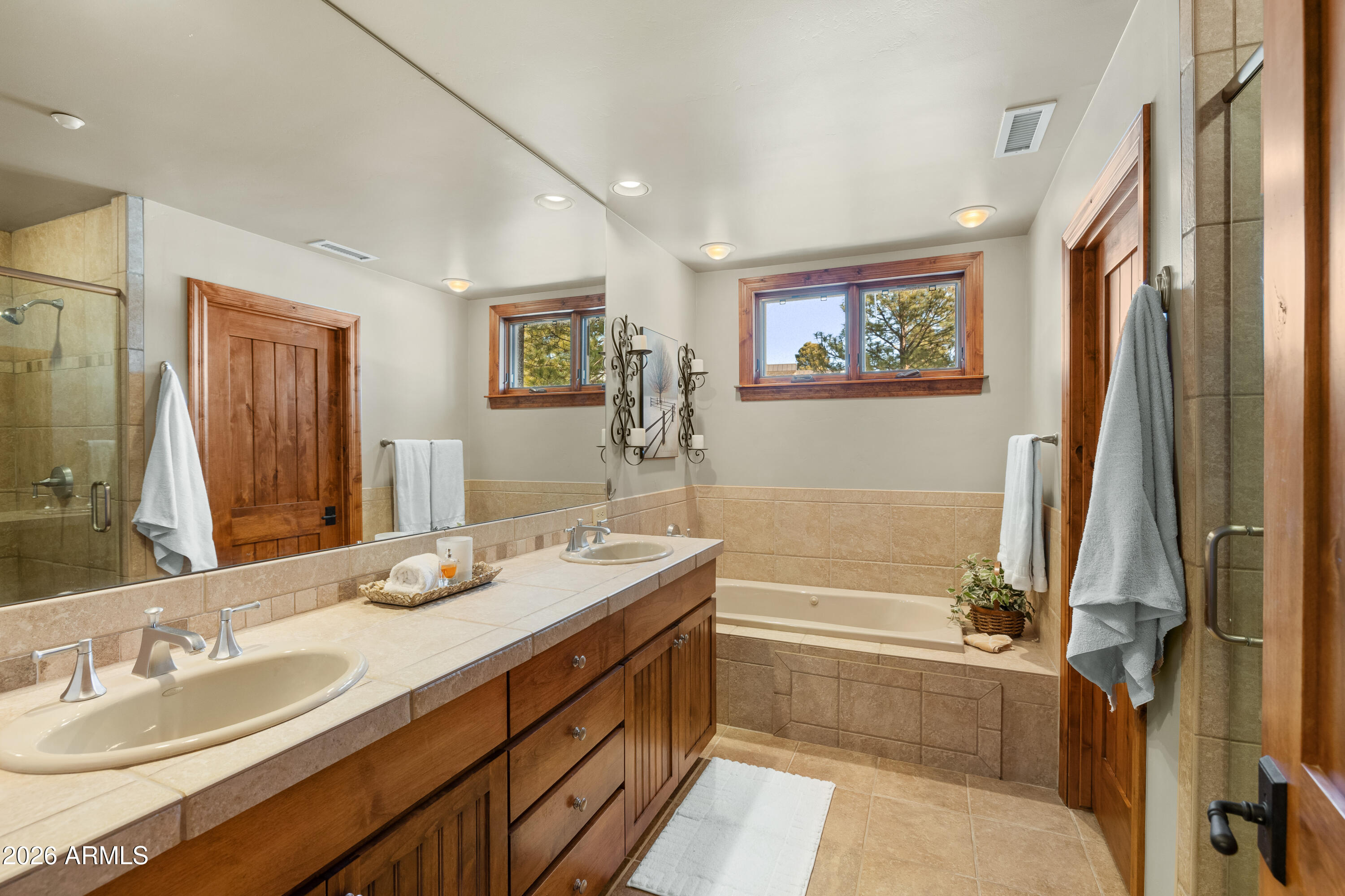 PINE CANYON - Residential