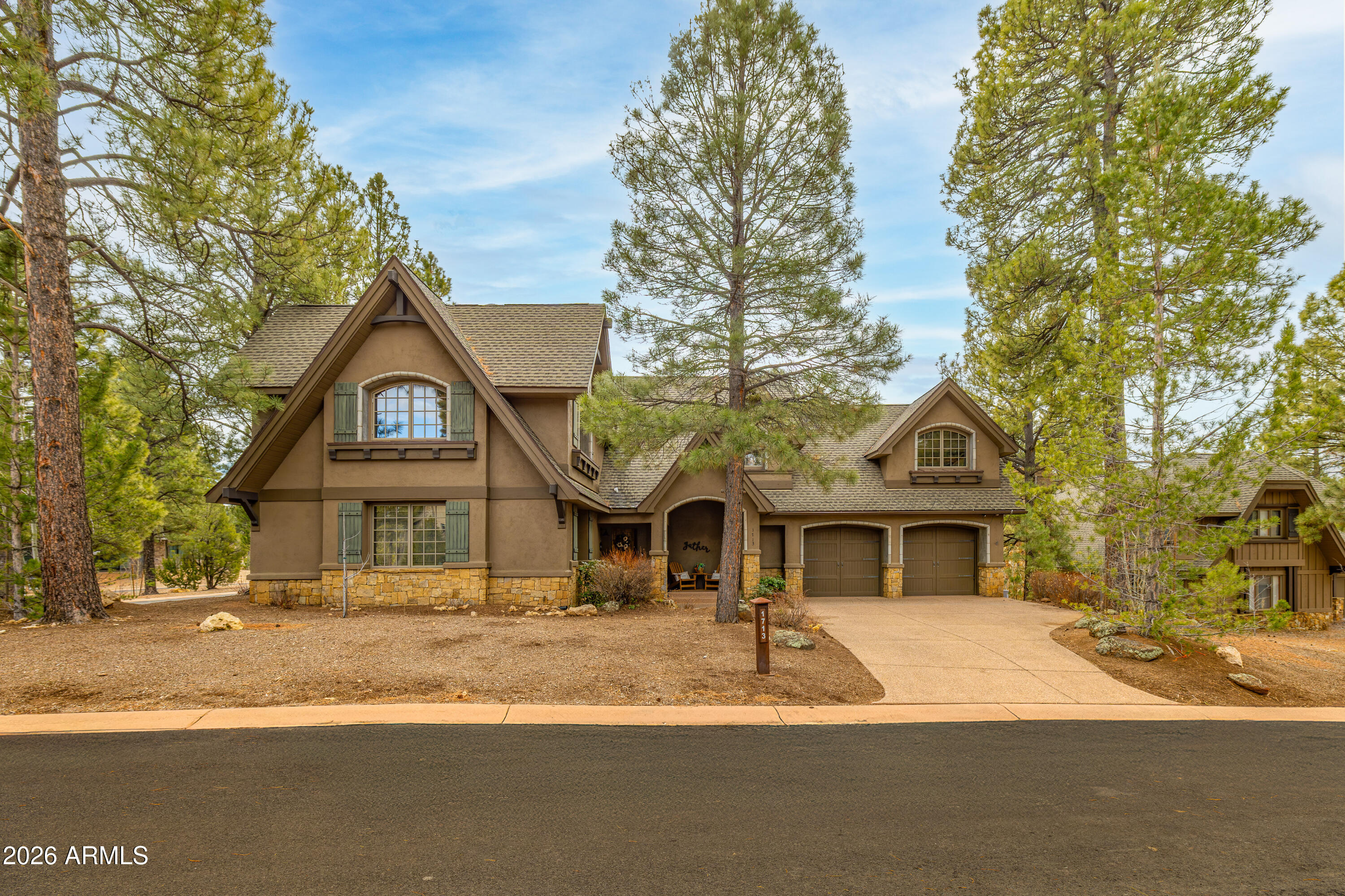 PINE CANYON - Residential
