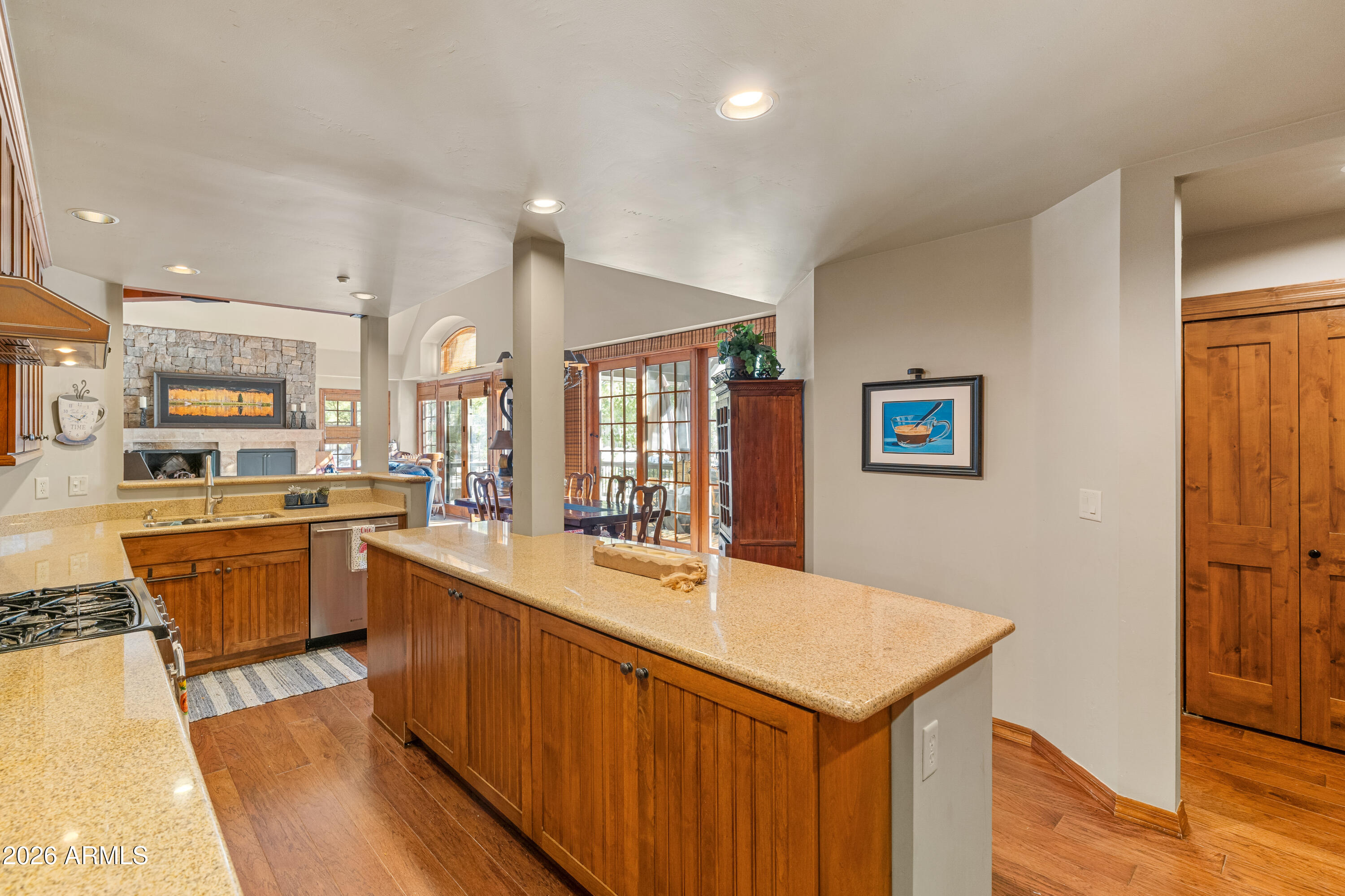 PINE CANYON - Residential