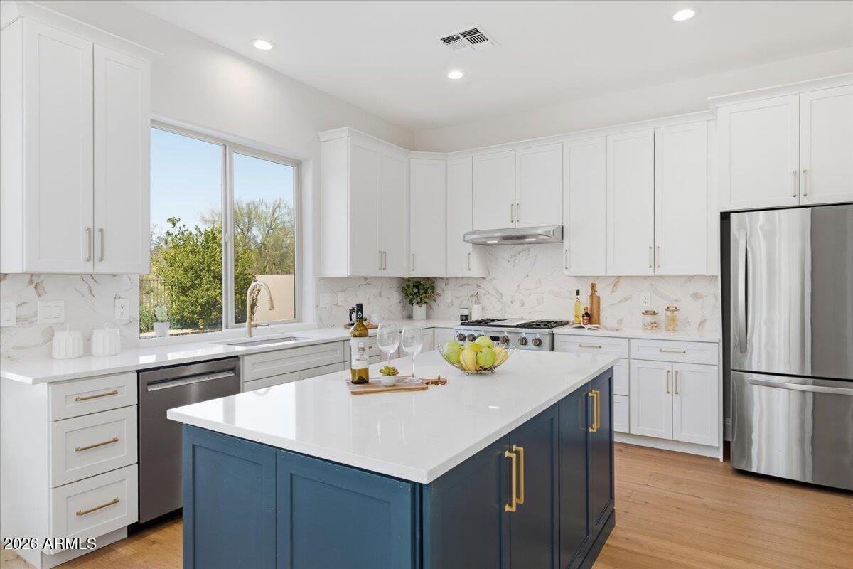 SONORAN HILLS - Residential