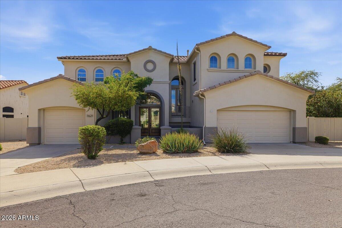 SONORAN HILLS - Residential