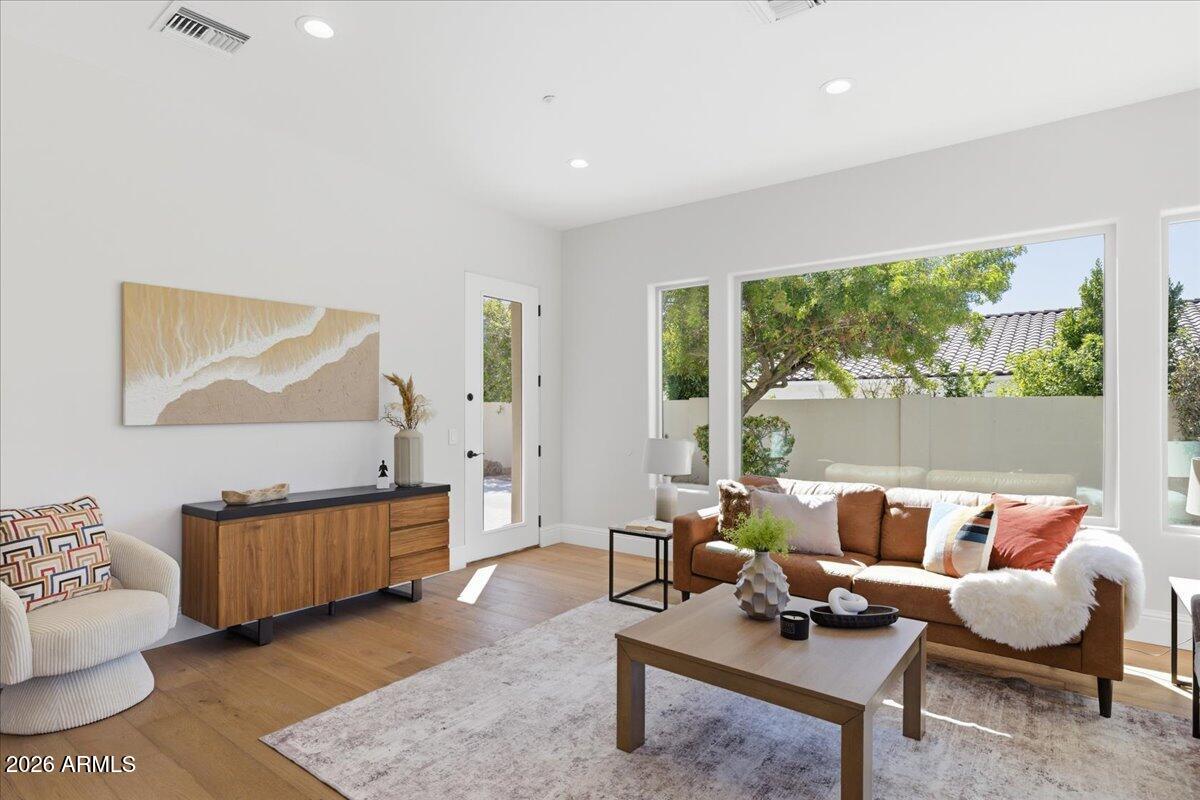 SONORAN HILLS - Residential