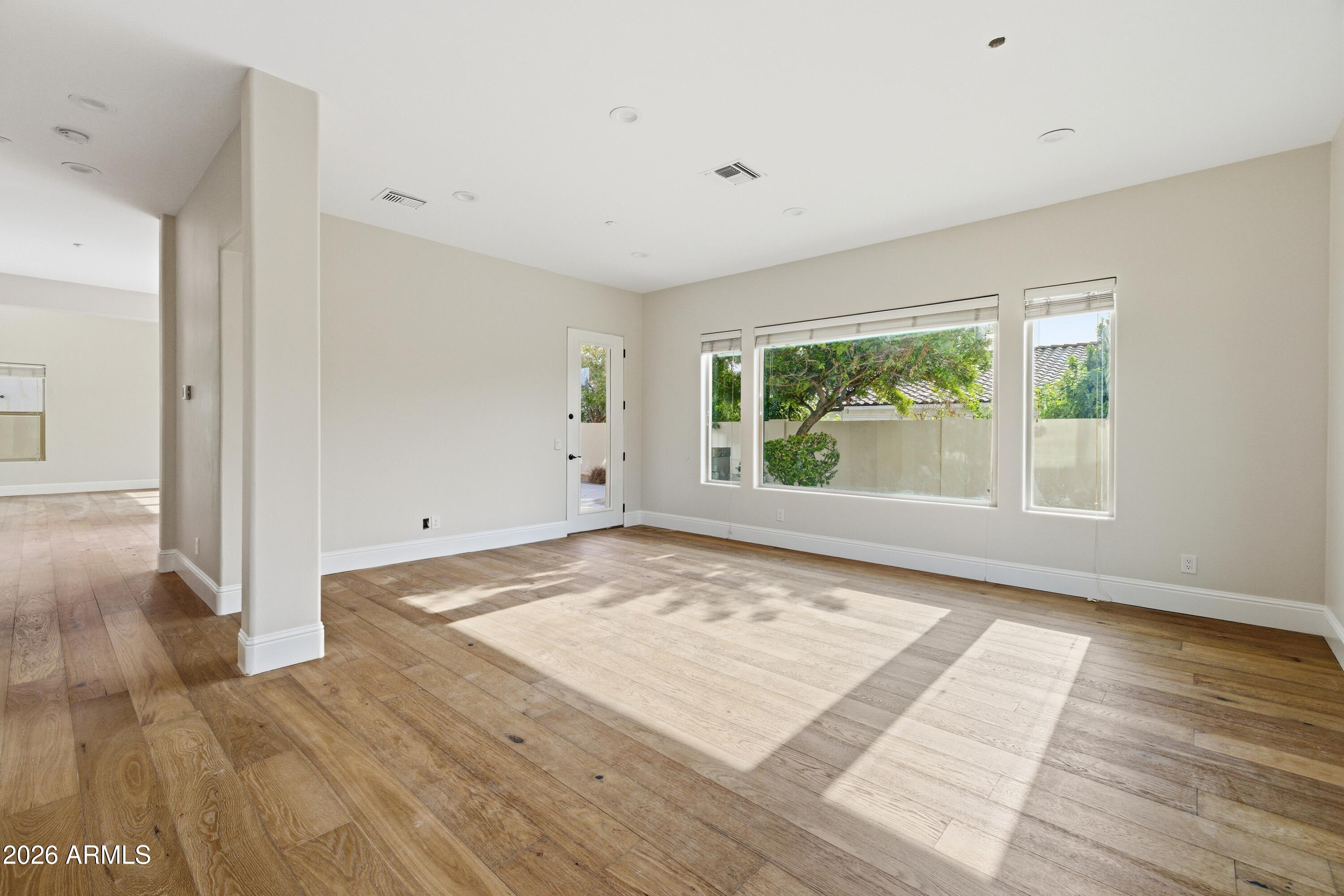 SONORAN HILLS - Residential