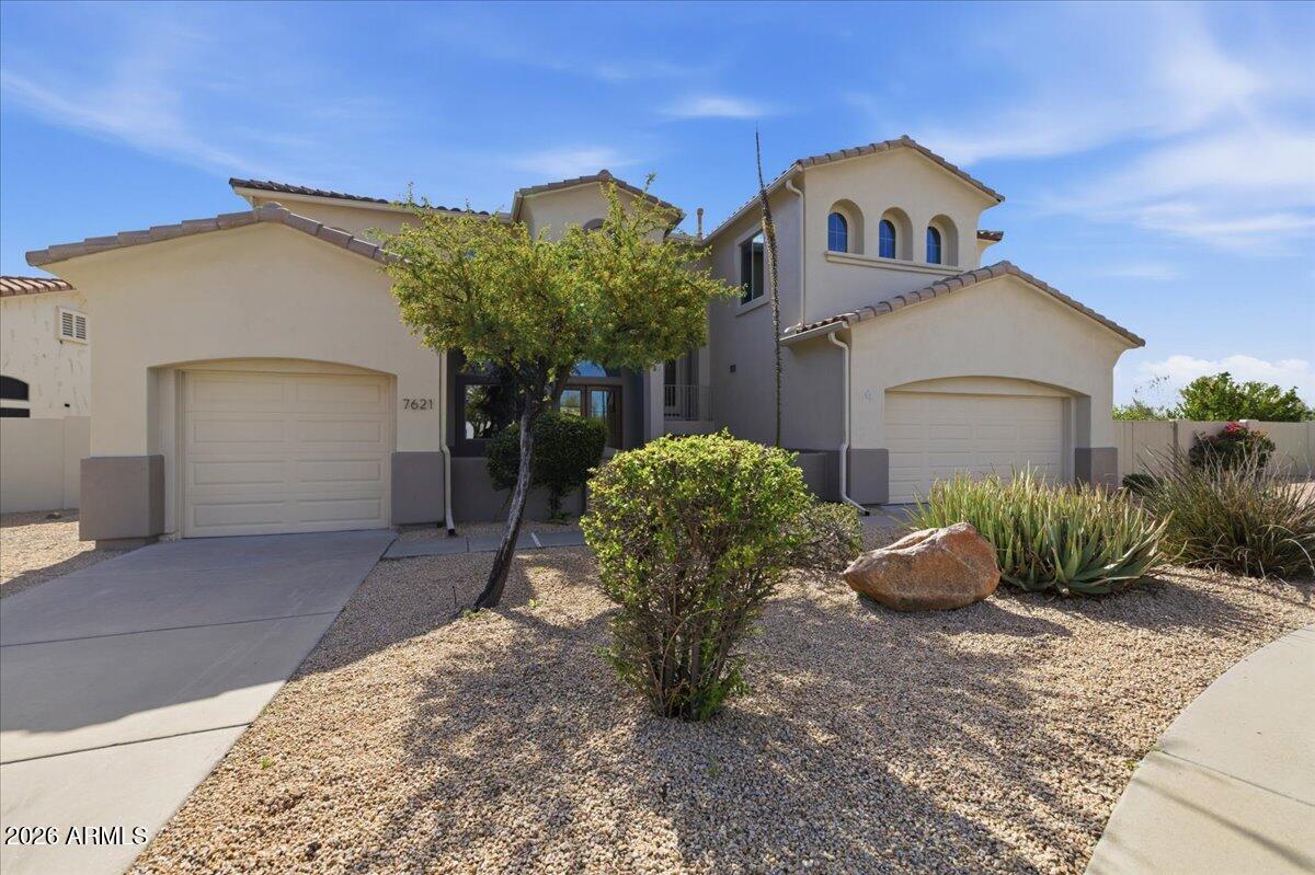 SONORAN HILLS - Residential