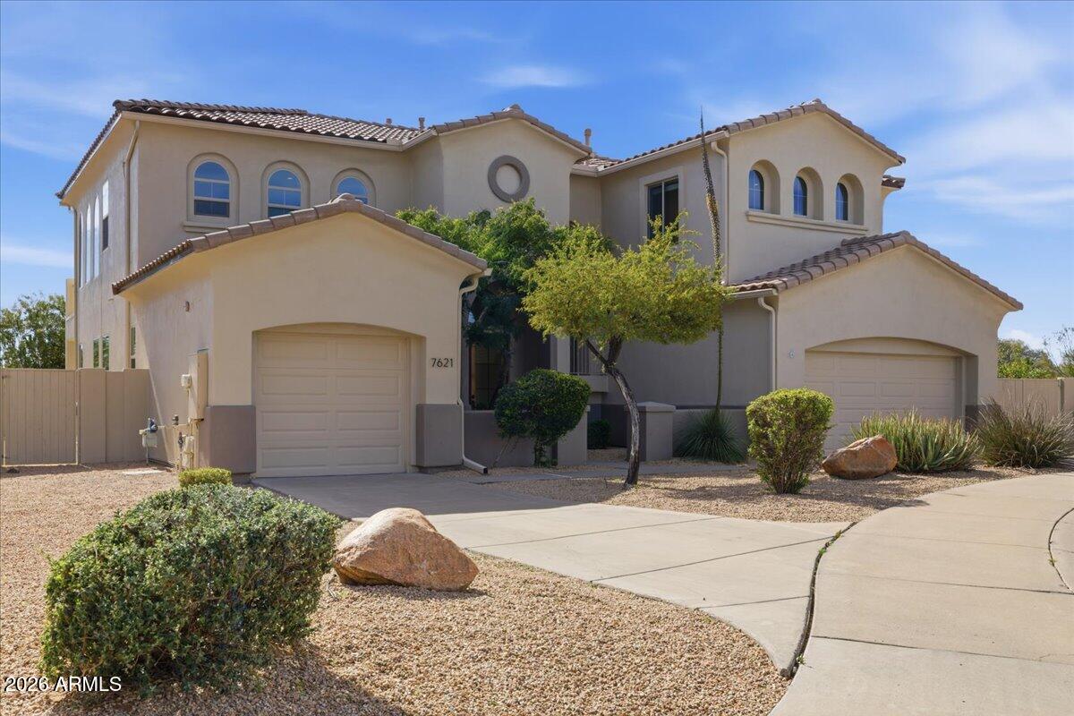 SONORAN HILLS - Residential