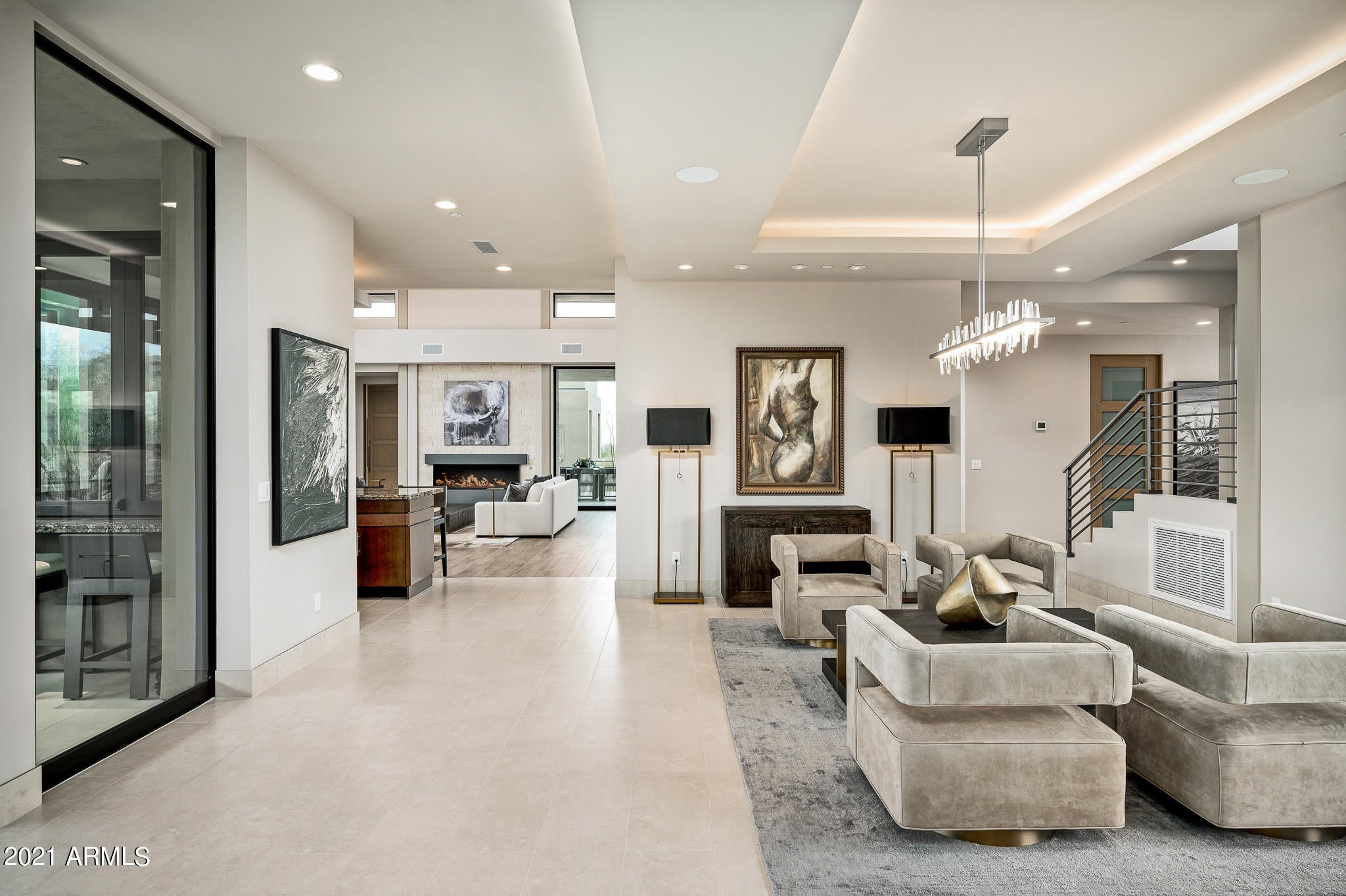 ESTANCIA - Residential
