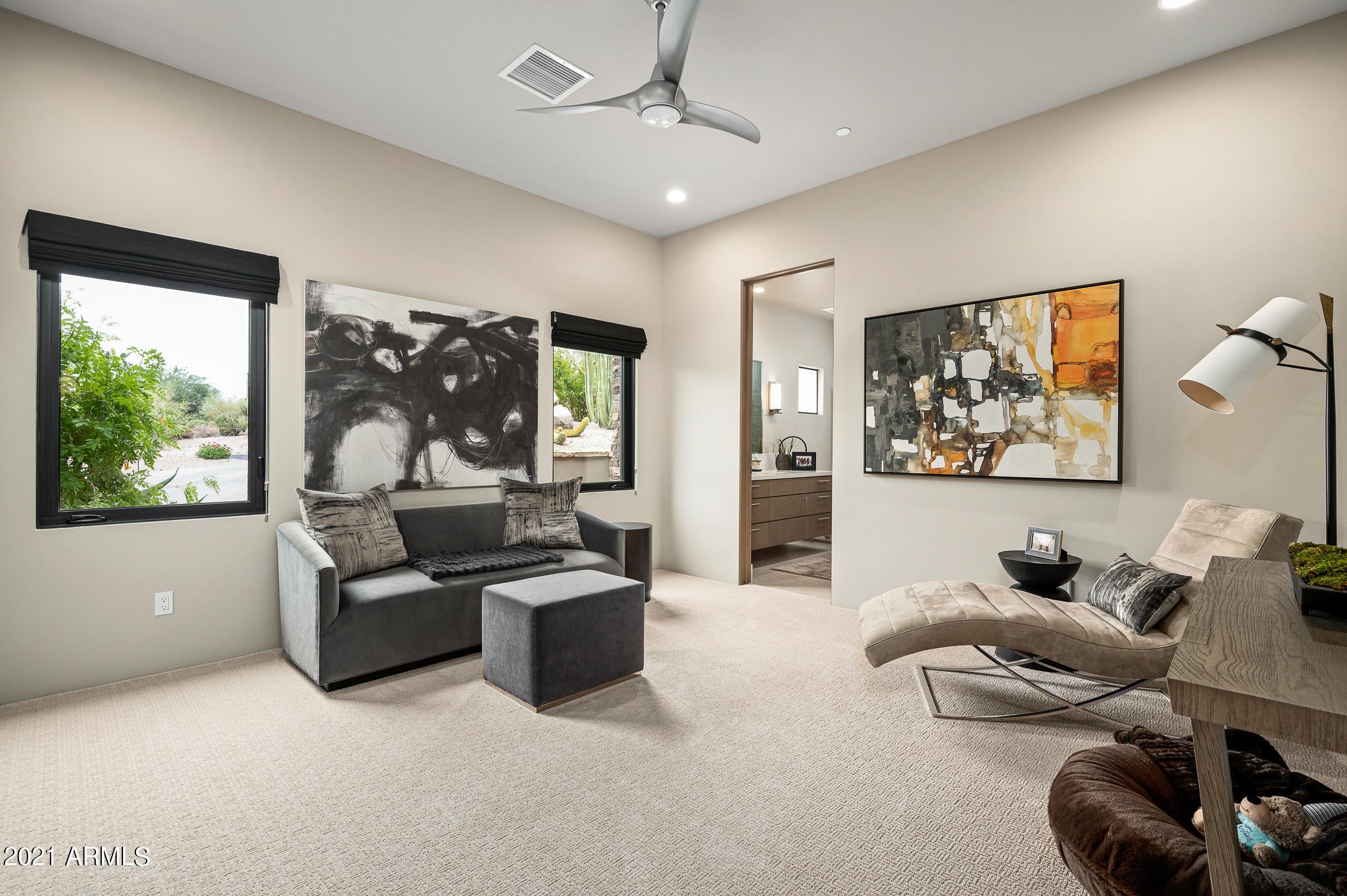 ESTANCIA - Residential