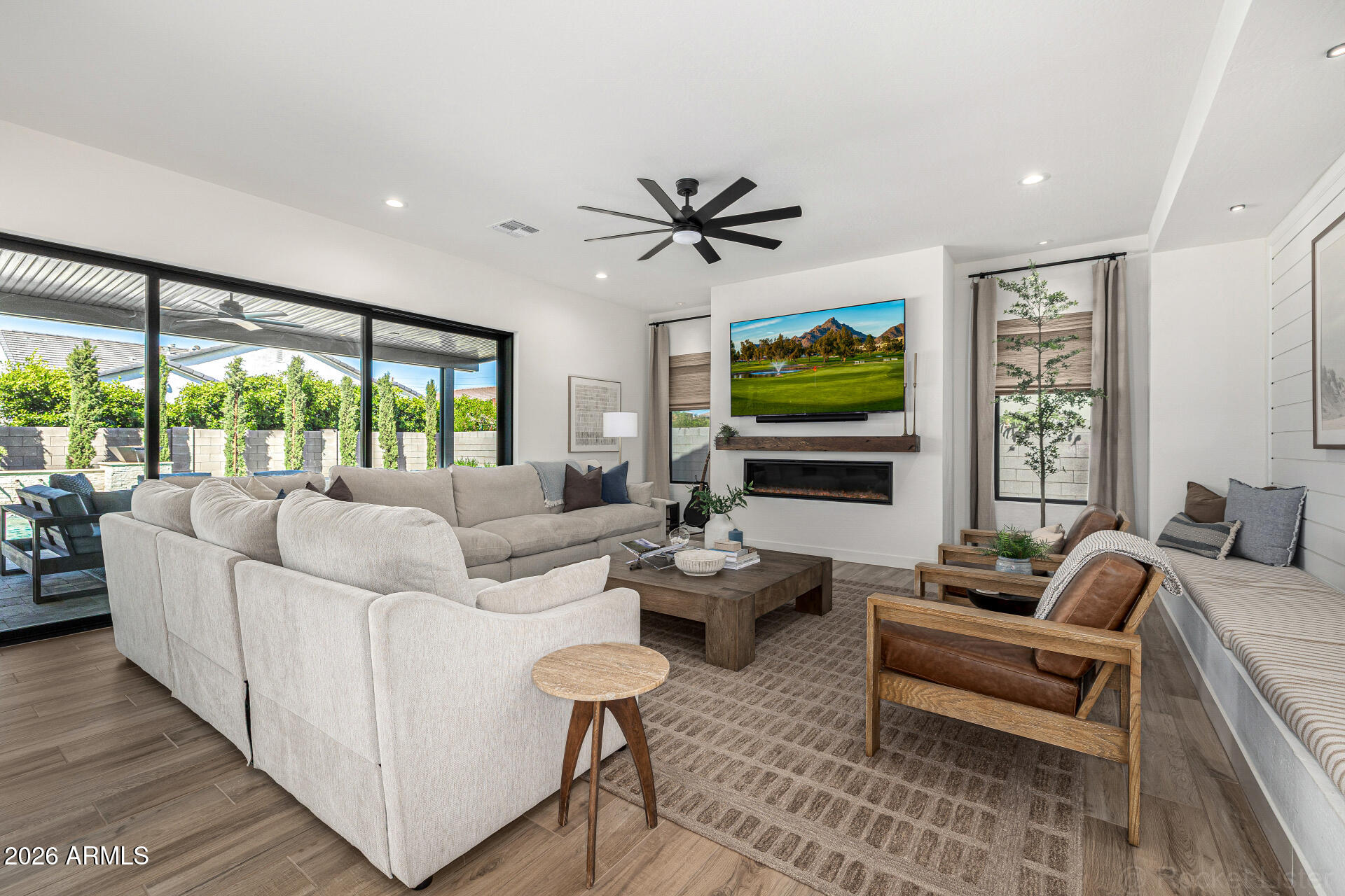 LAKEVIEW TRAILS SOUTHEAST AT MORRISON RANCH - Residential