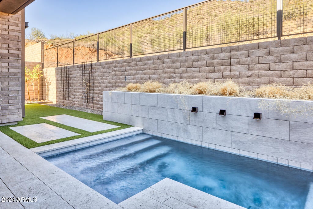ADERO CANYON PARCEL 6 REPLAT - Residential