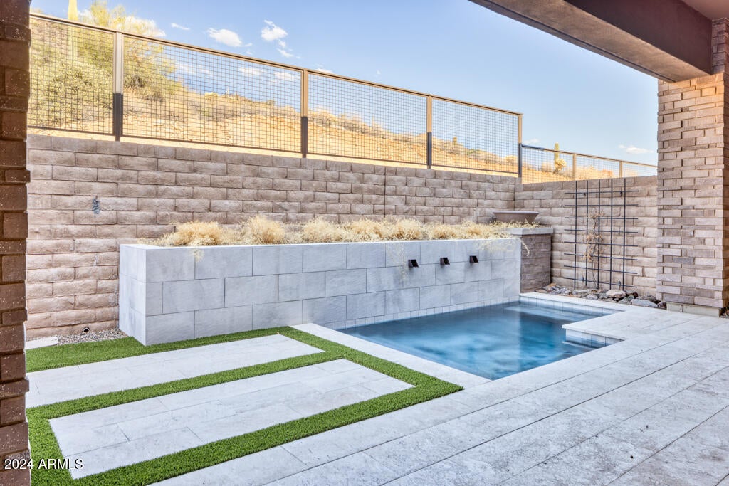 ADERO CANYON PARCEL 6 REPLAT - Residential