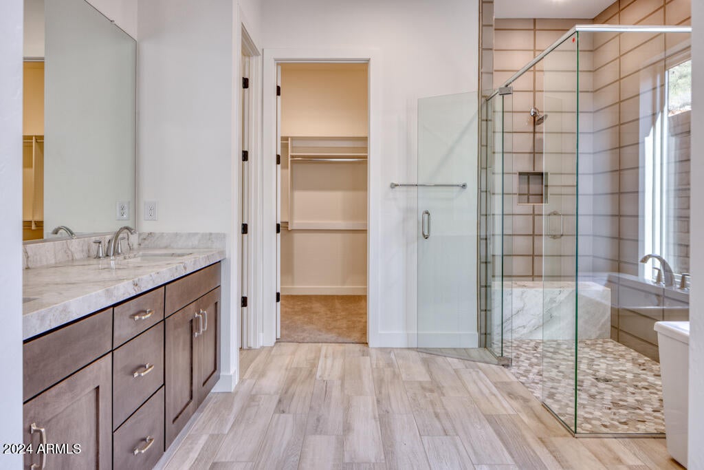 ADERO CANYON PARCEL 6 REPLAT - Residential