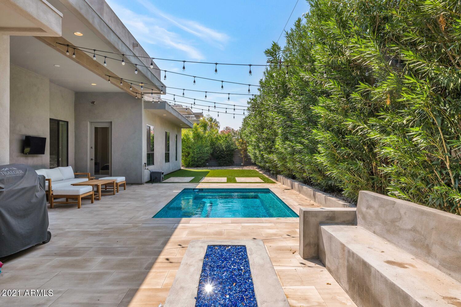 ARCADIA RIDGE - Residential