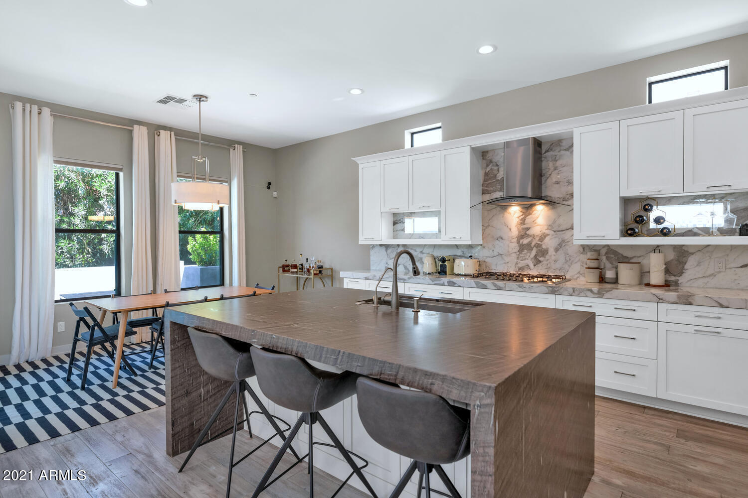 ARCADIA RIDGE - Residential