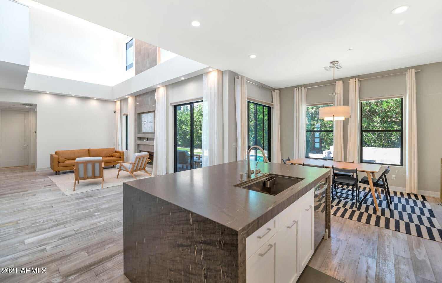 ARCADIA RIDGE - Residential