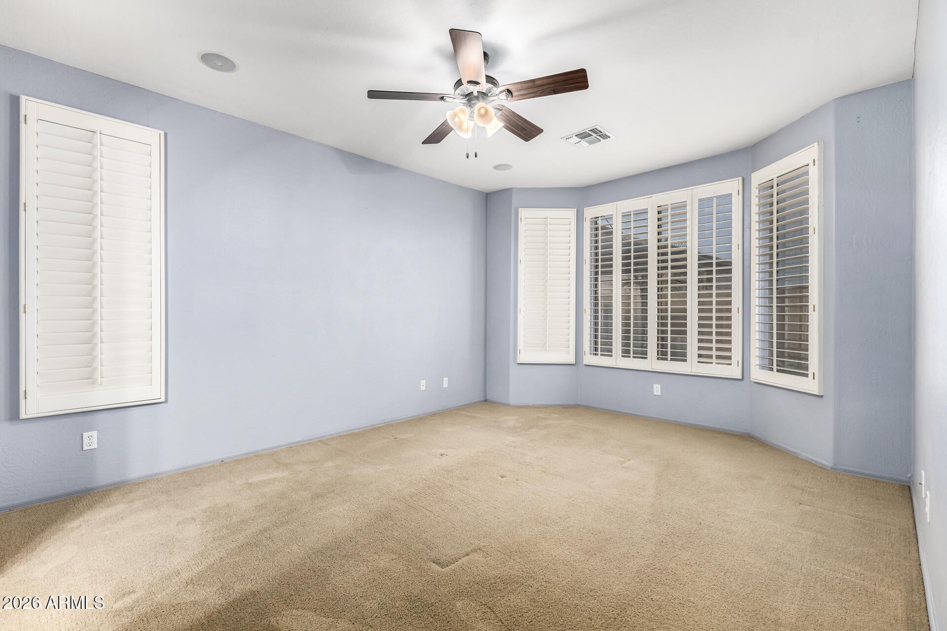 DREAMING SUMMIT UNIT 1 AMD - Residential