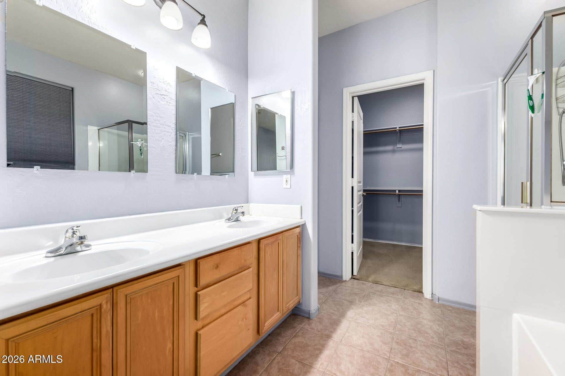 DREAMING SUMMIT UNIT 1 AMD - Residential