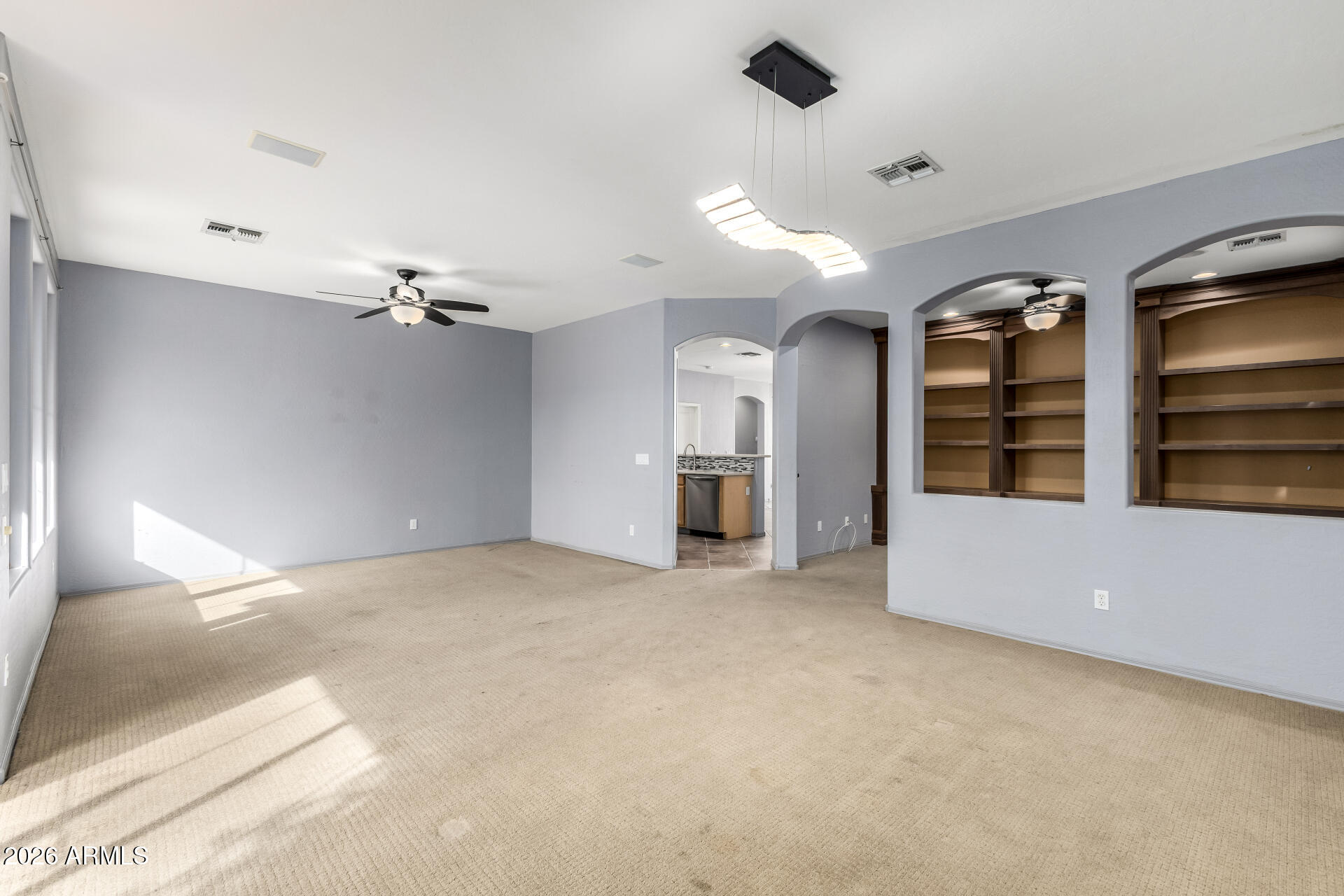 DREAMING SUMMIT UNIT 1 AMD - Residential