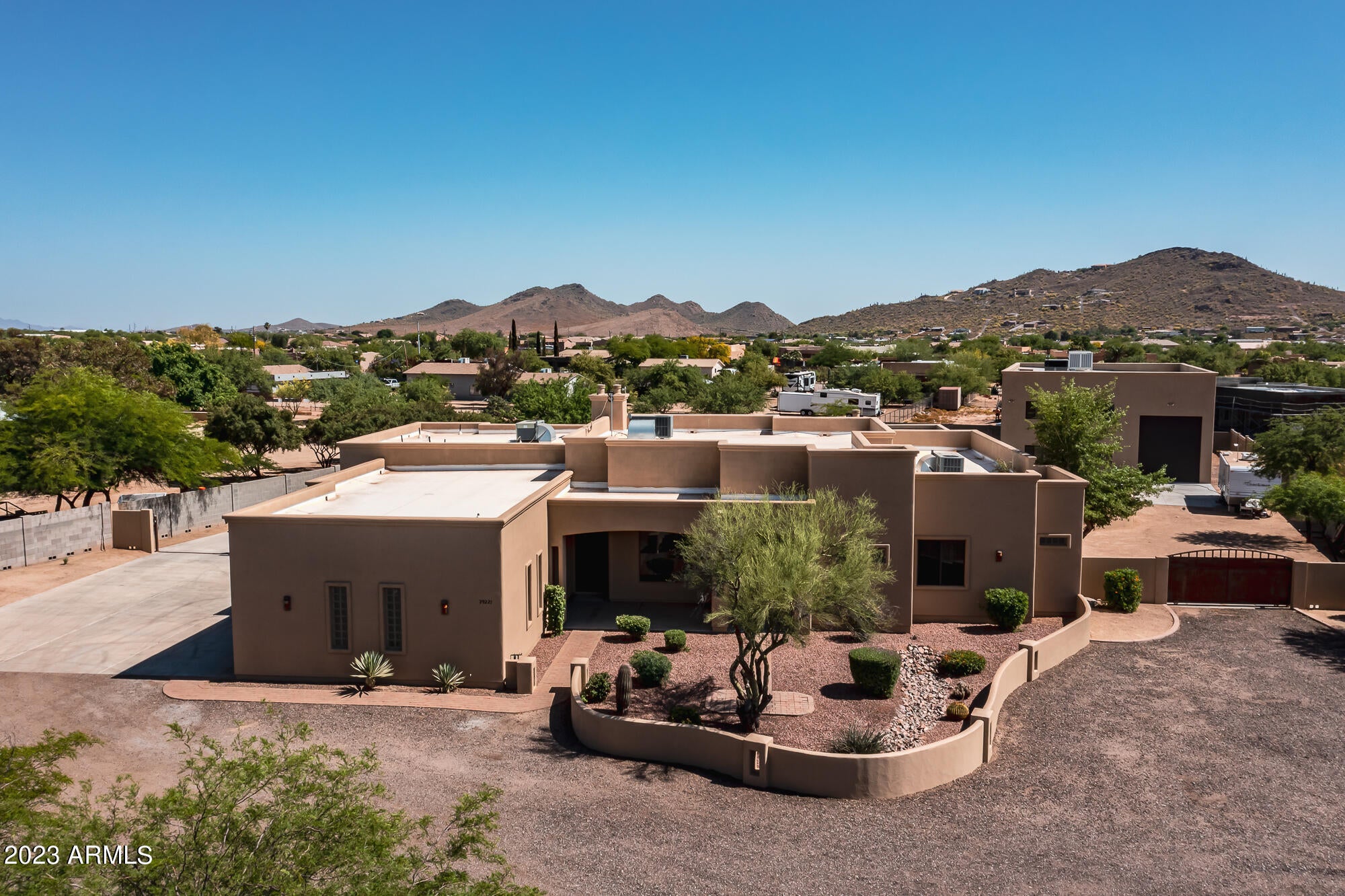DESERT HILLS - Residential