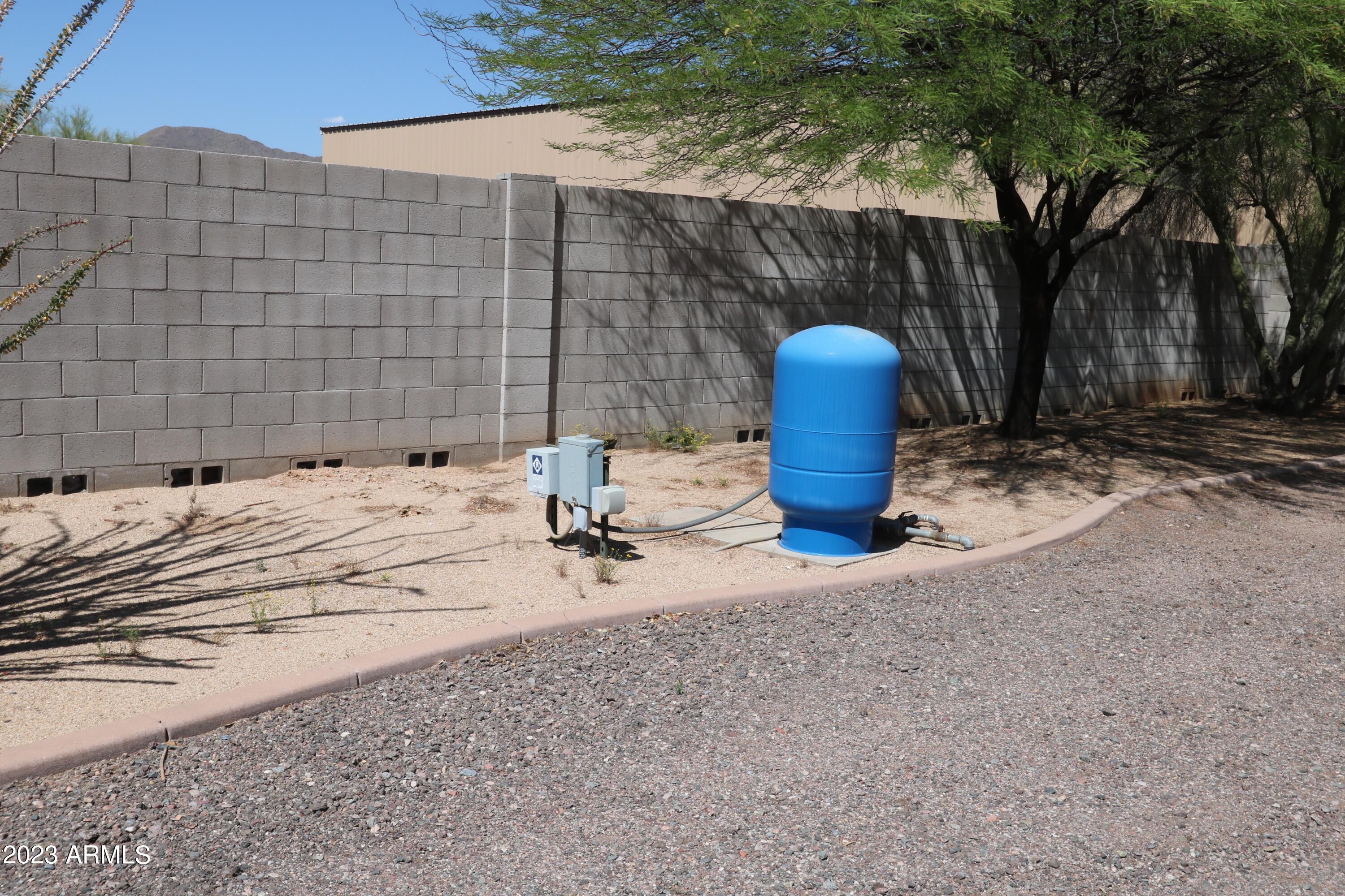 DESERT HILLS - Residential