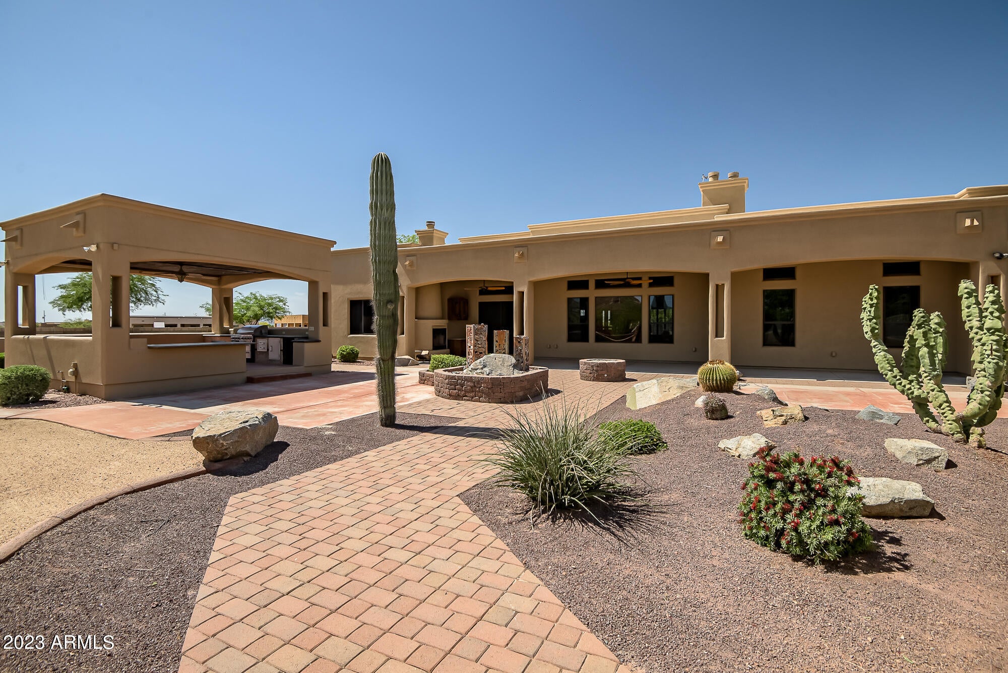 DESERT HILLS - Residential