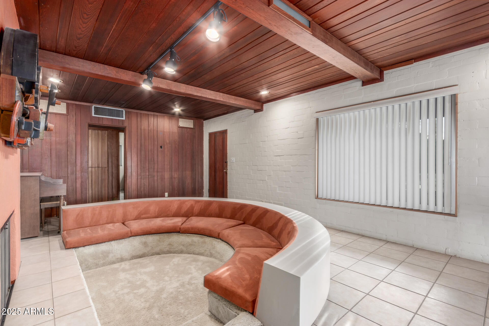 CAMPO ALLEGRE TRACT - Residential