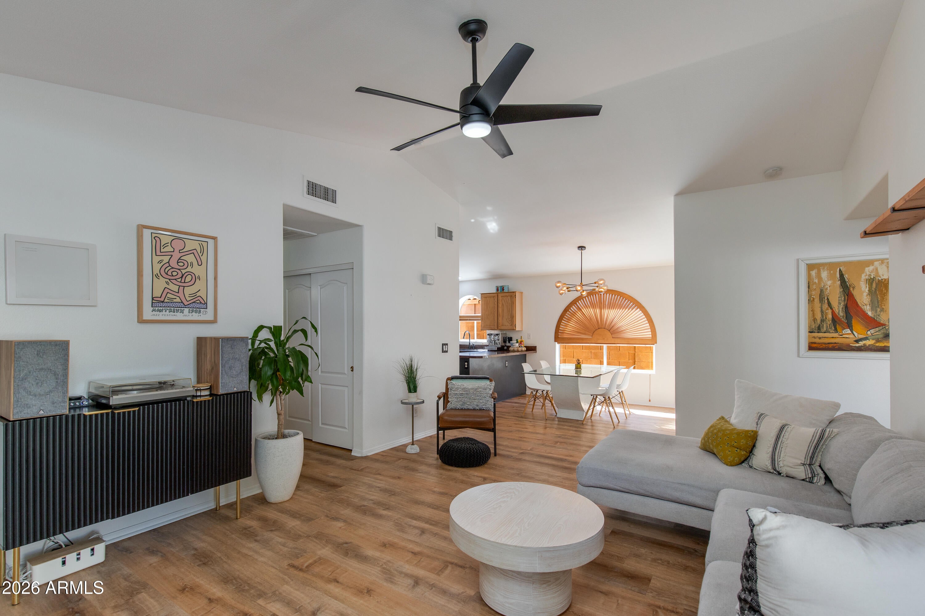 PARKRIDGE - Residential