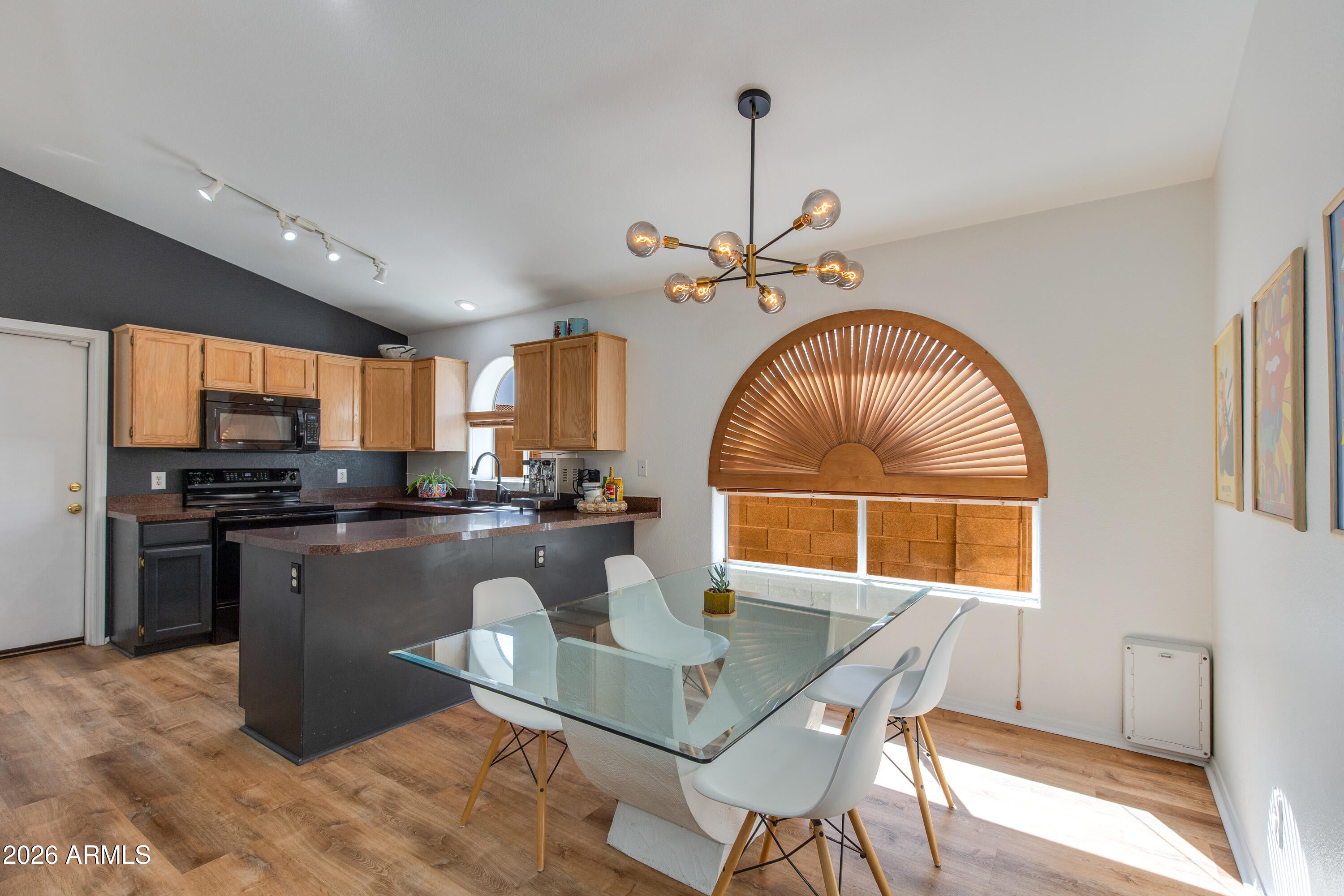 PARKRIDGE - Residential