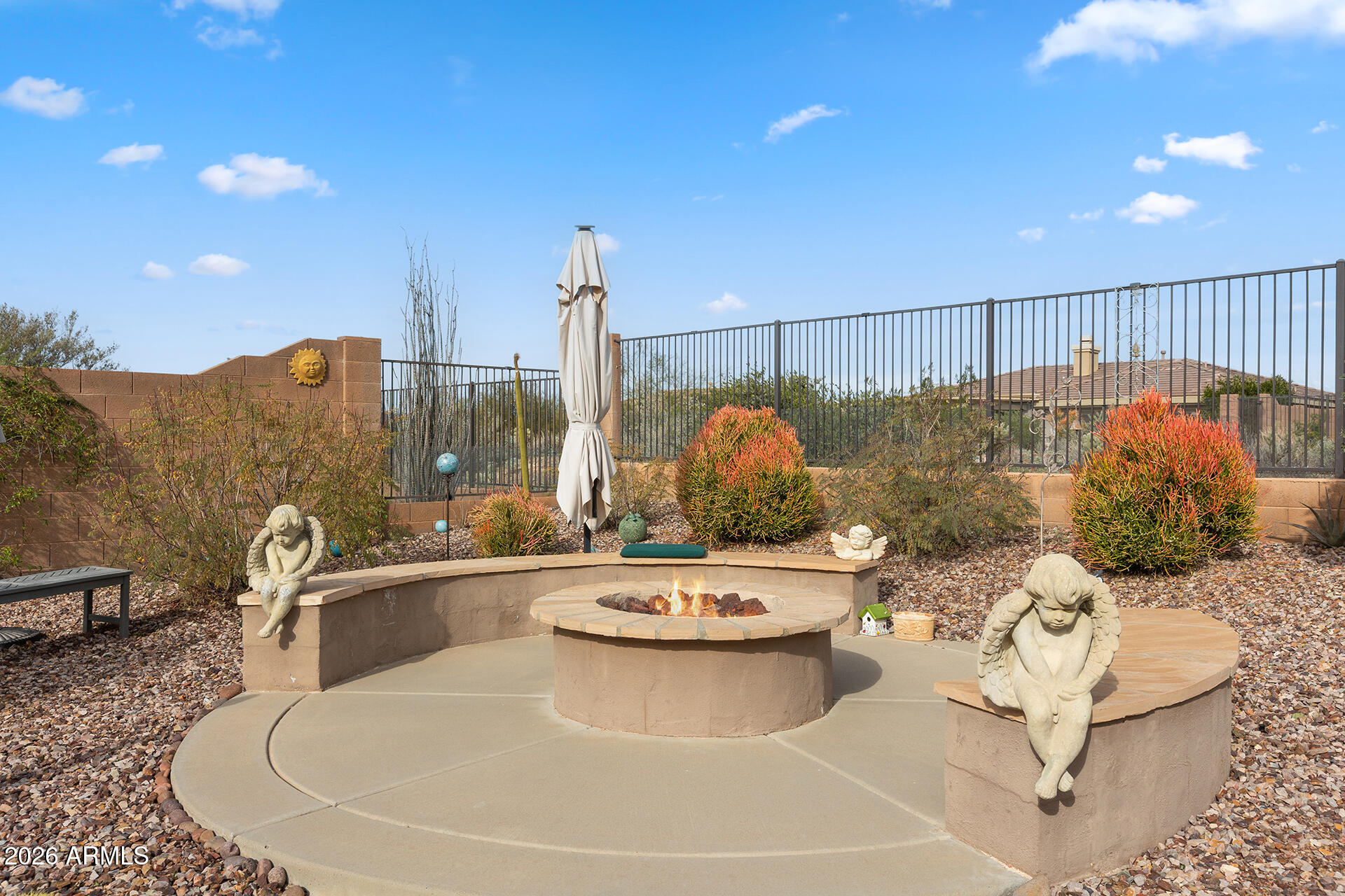 ANTHEM COUNTRY CLUB - Residential