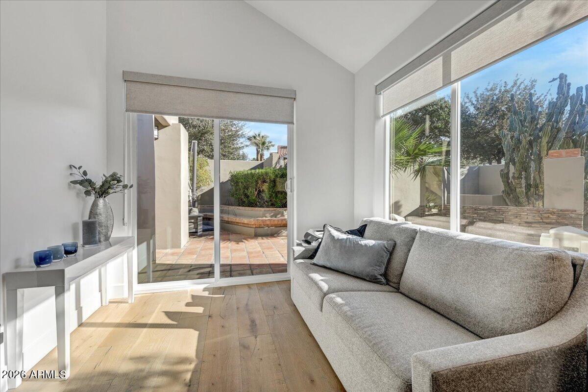 Alcazar - Residential