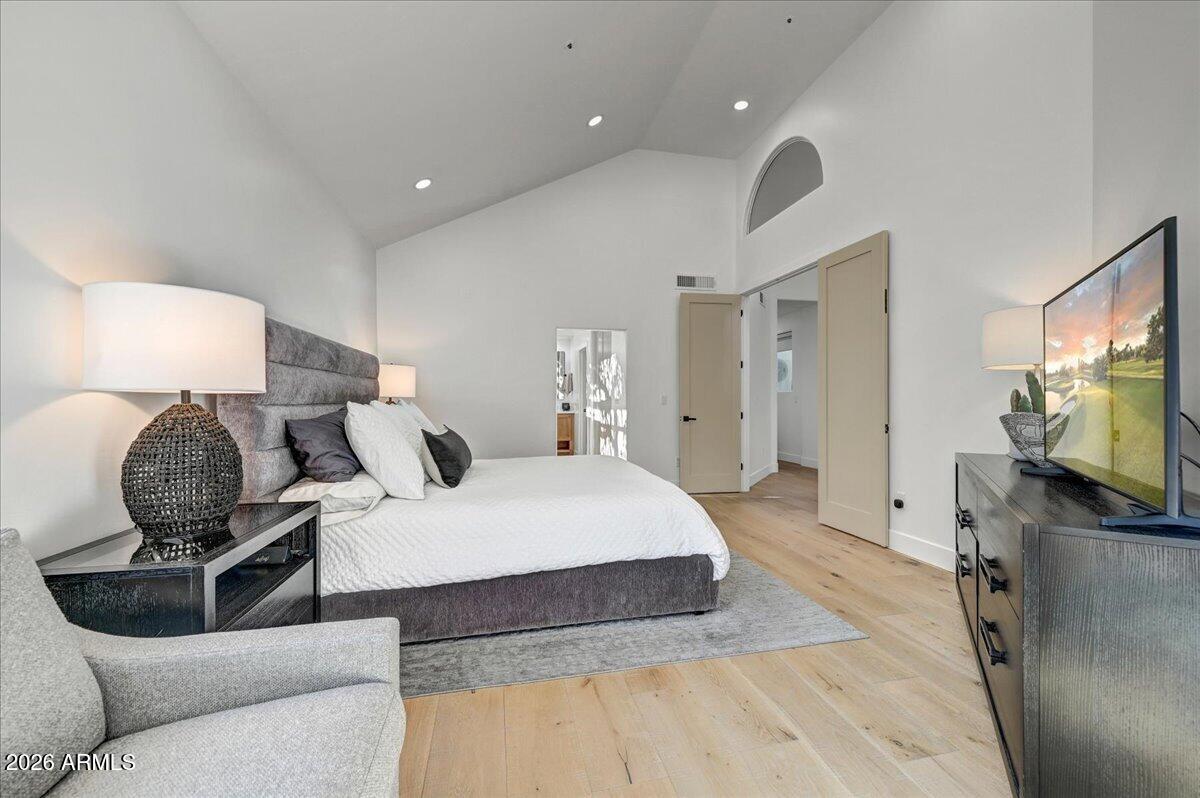 Alcazar - Residential