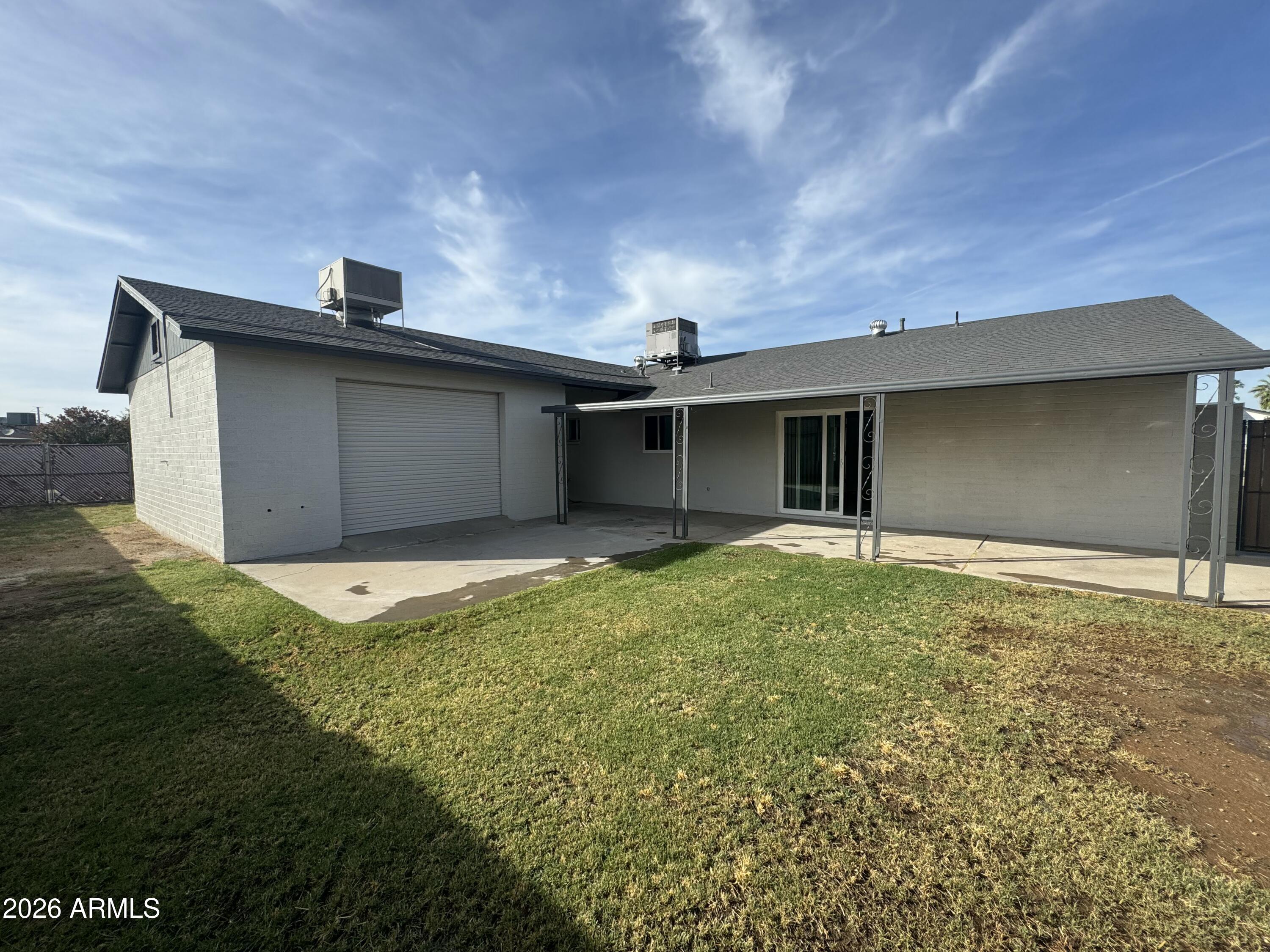 KNOELL NORTH 8 - Residential