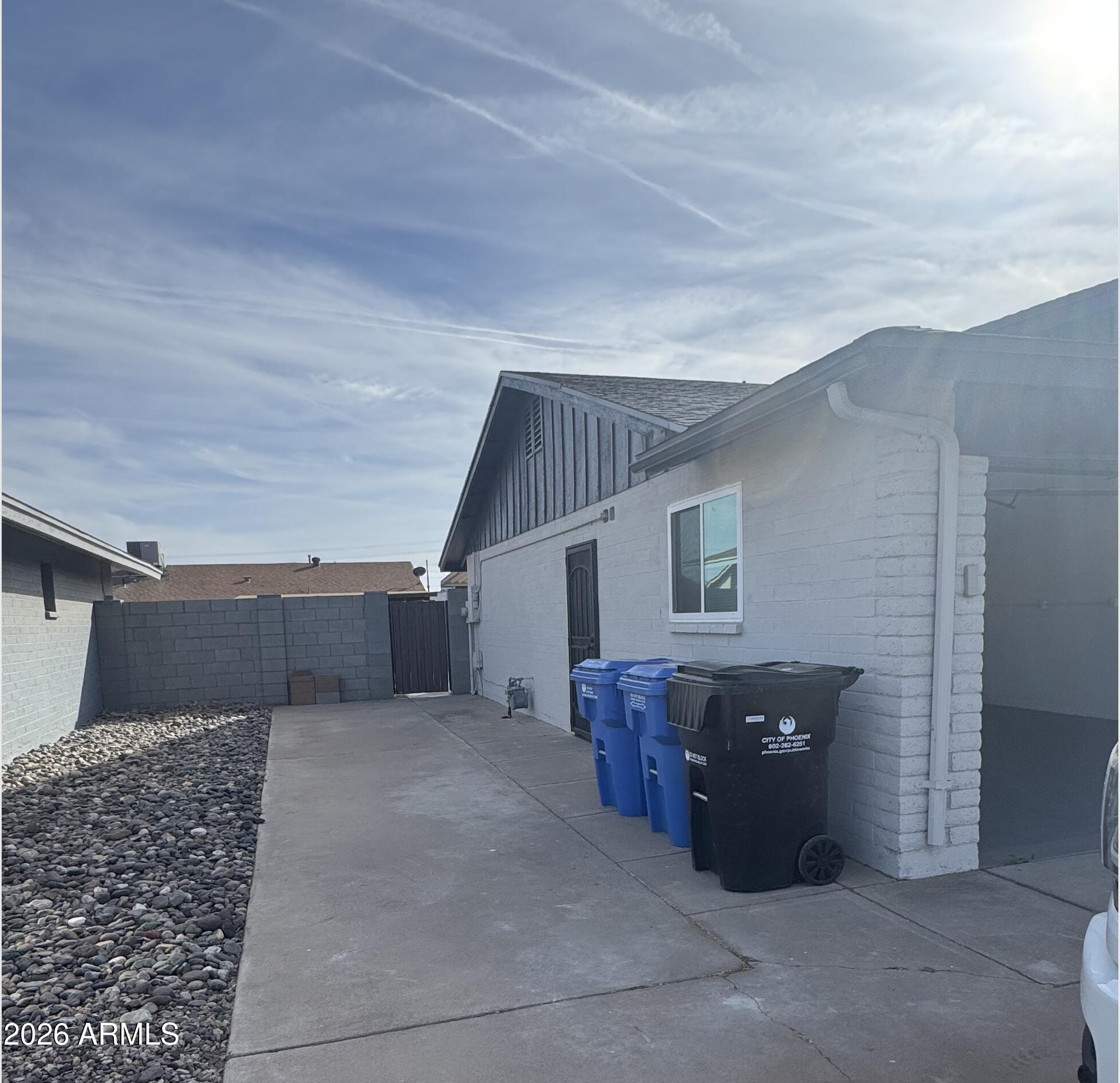 KNOELL NORTH 8 - Residential