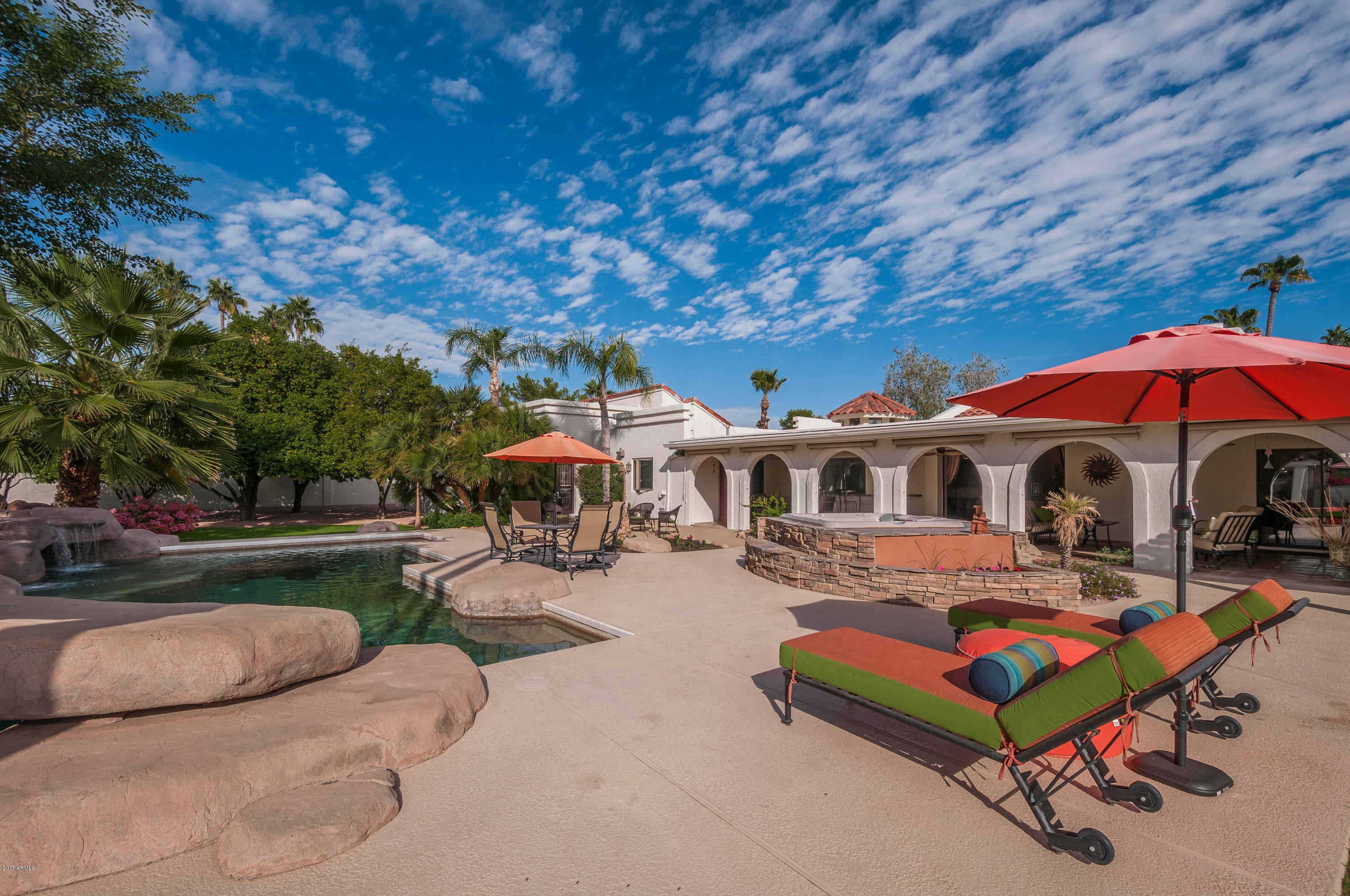 QUAIL HOLLOW ESTATES LOT 1-16 - Residential