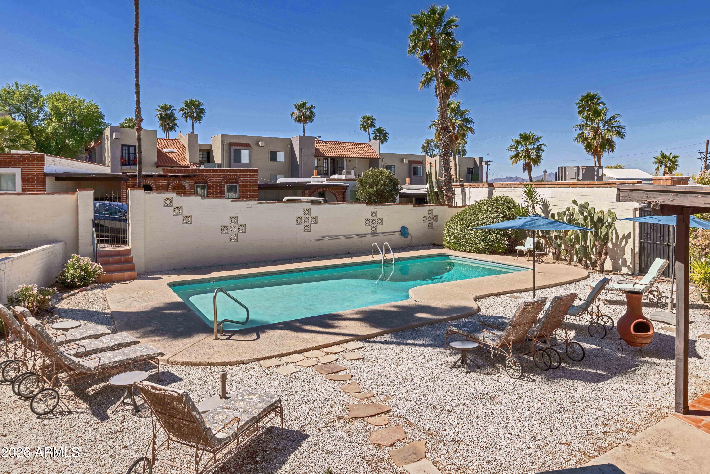 VISTA DEL ORO TOWNHOUSE - Residential