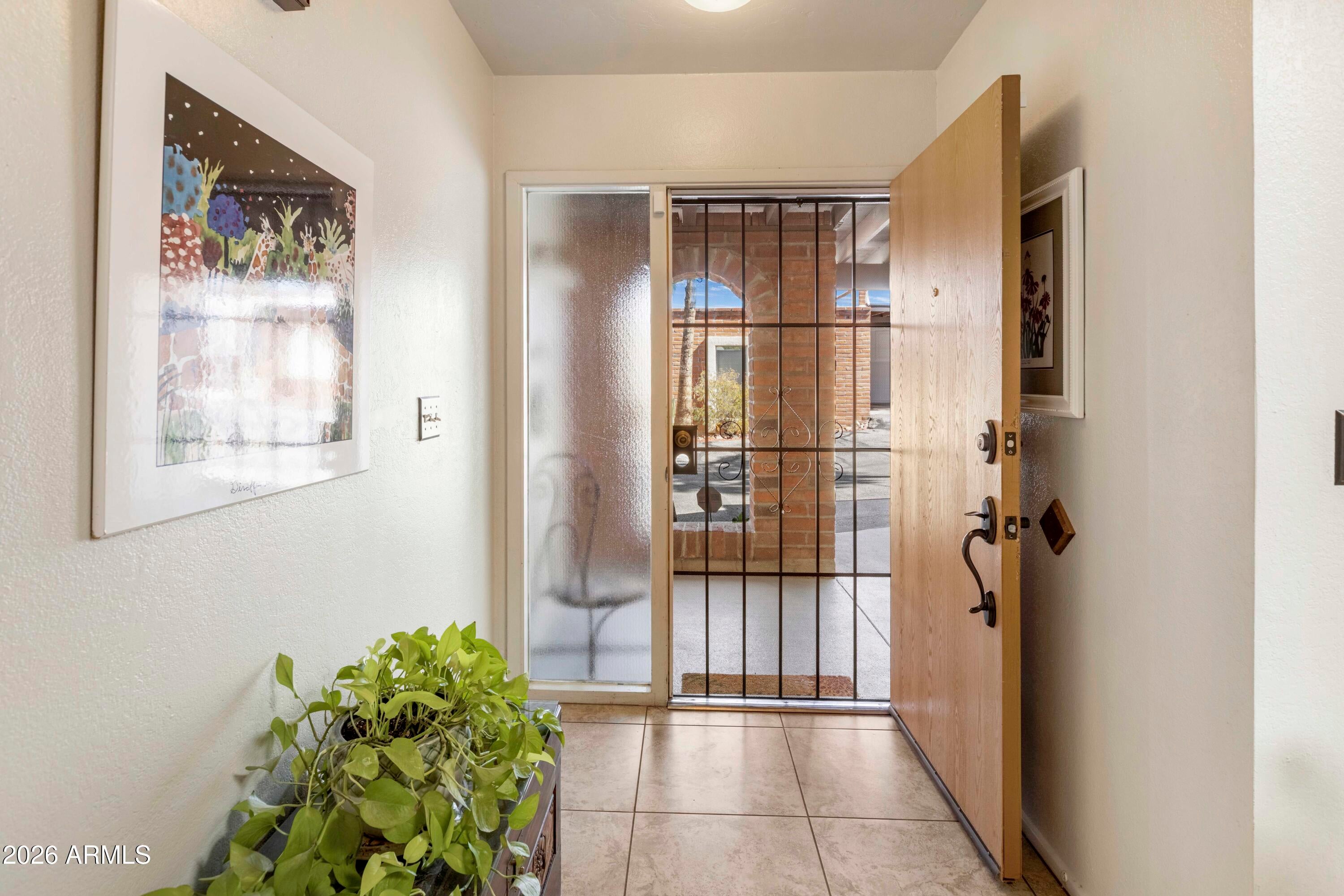 VISTA DEL ORO TOWNHOUSE - Residential