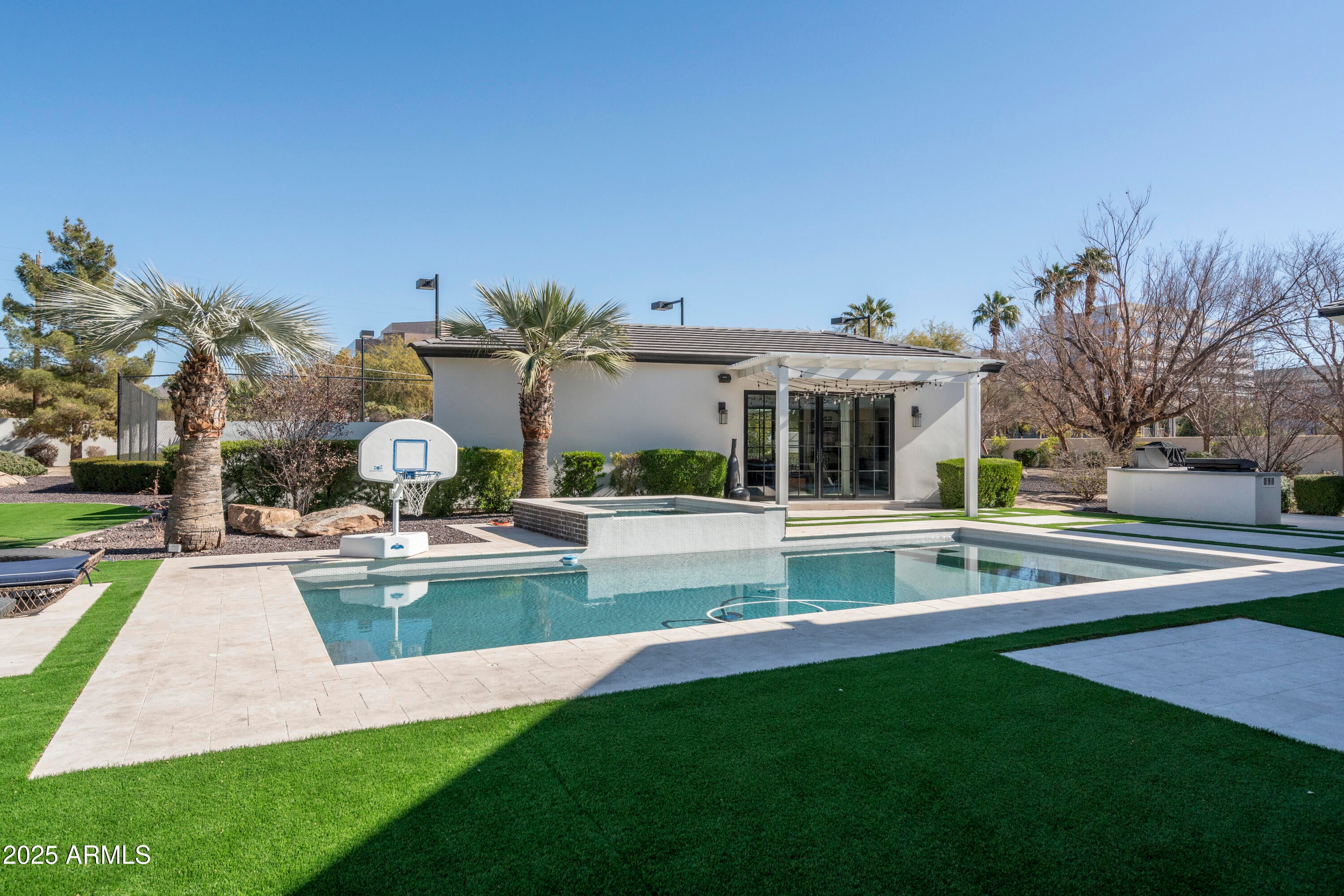 SWEET ACRES - Residential