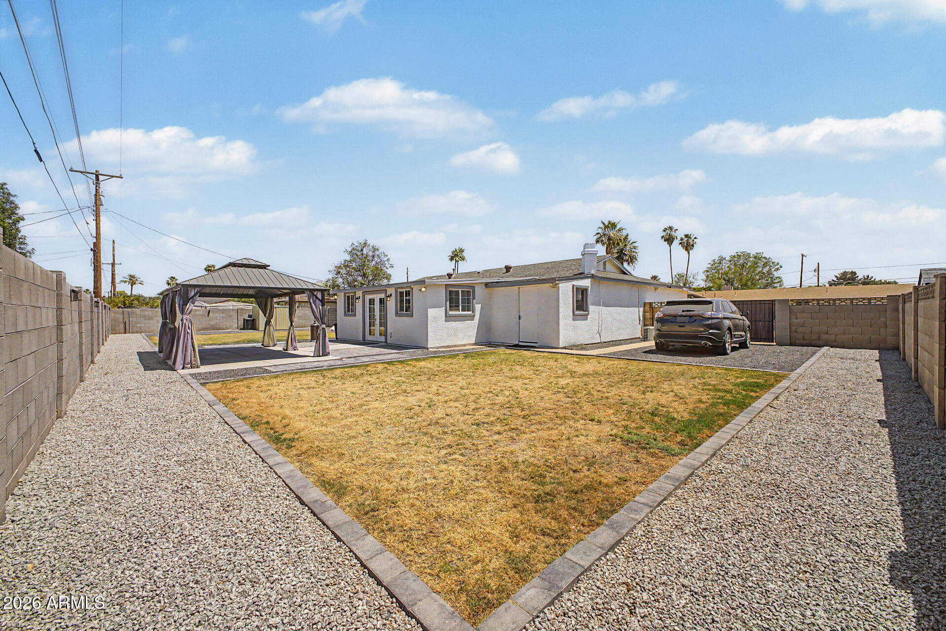 MANSFIELD MANOR - Residential