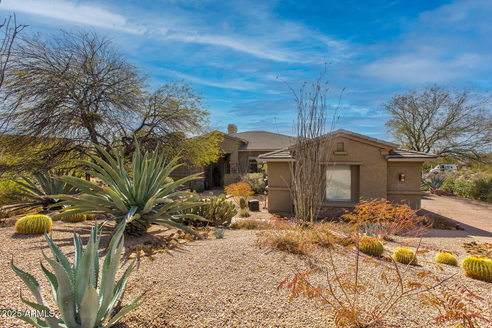 ESTATES AT CAVE CREEK - Residential